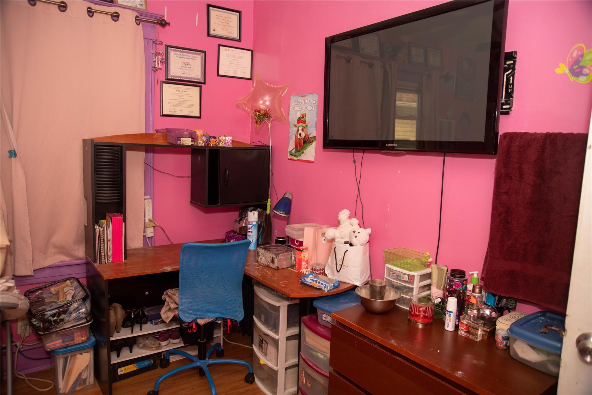 Single Family Alwick Queens, NY 11420, MLS-889002-21