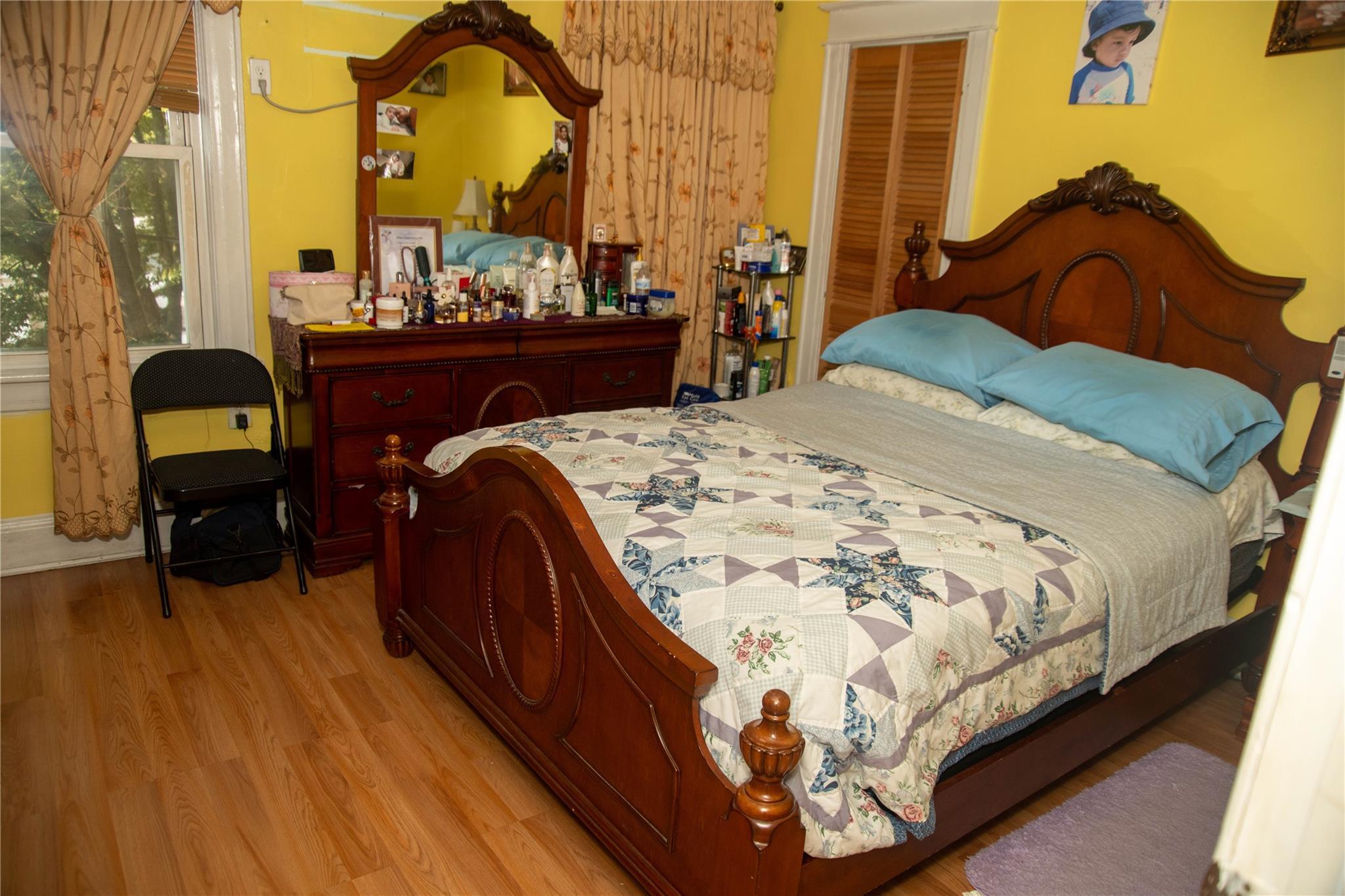 Single Family Alwick Queens, NY 11420, MLS-889002-25