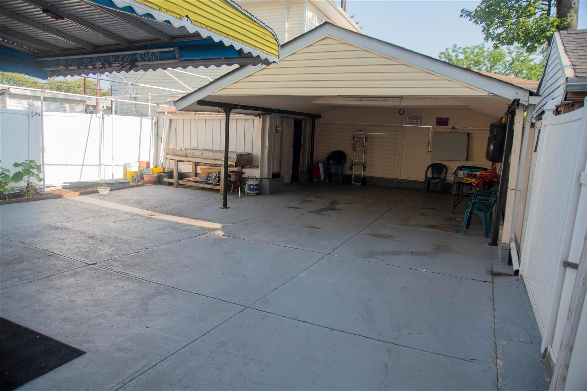 Single Family Alwick Queens, NY 11420, MLS-889002-32