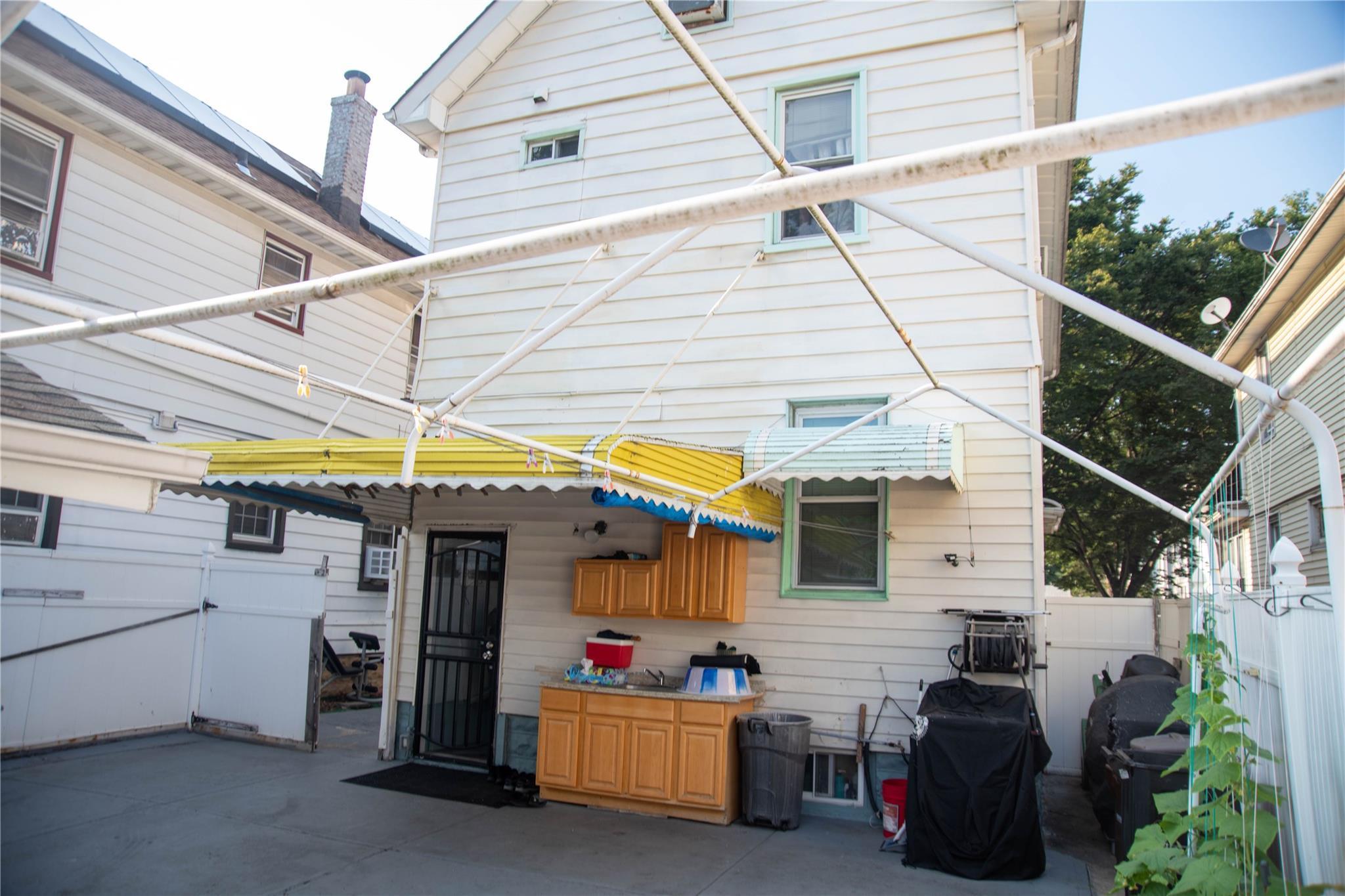 Single Family Alwick Queens, NY 11420, MLS-889002-33