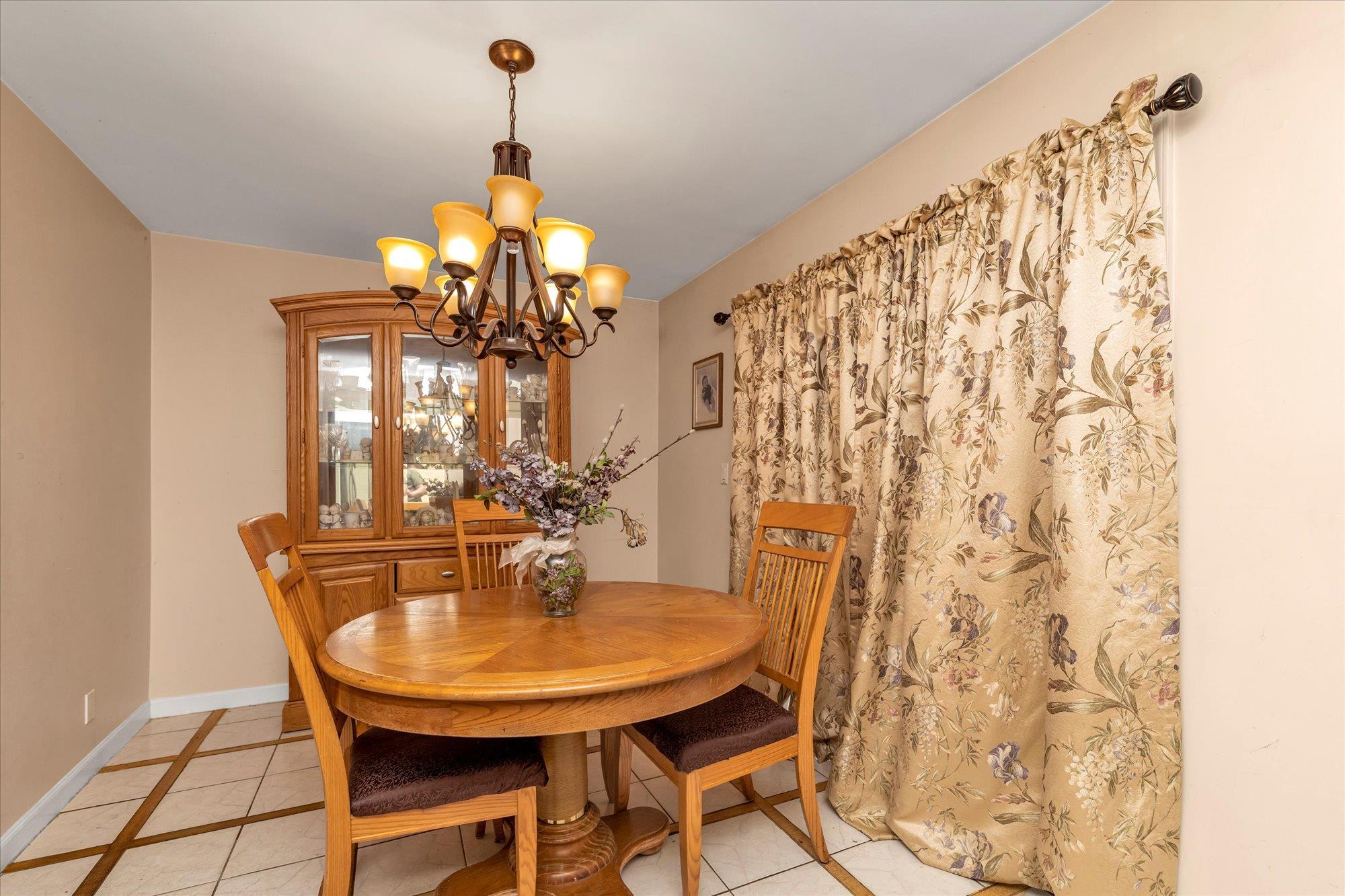 Single Family 13th  Suffolk County, NY 11729, MLS-889009-5