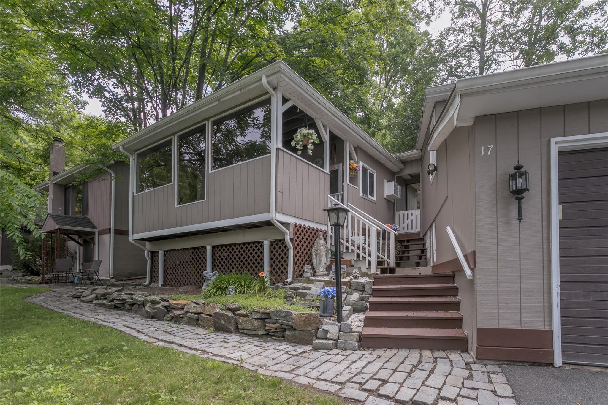 Single Family Northside  Orange County, NY 10925, MLS-889017-2