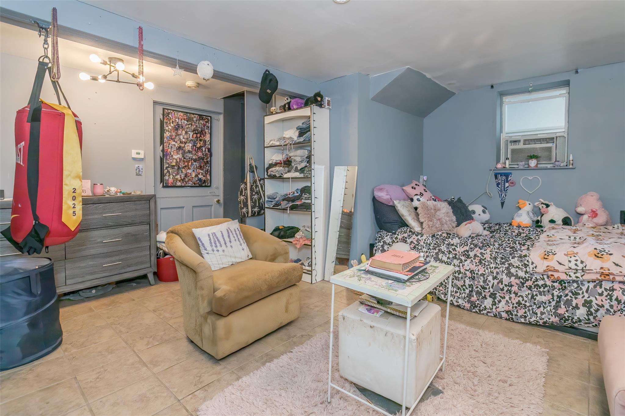 Single Family Northside  Orange County, NY 10925, MLS-889017-24