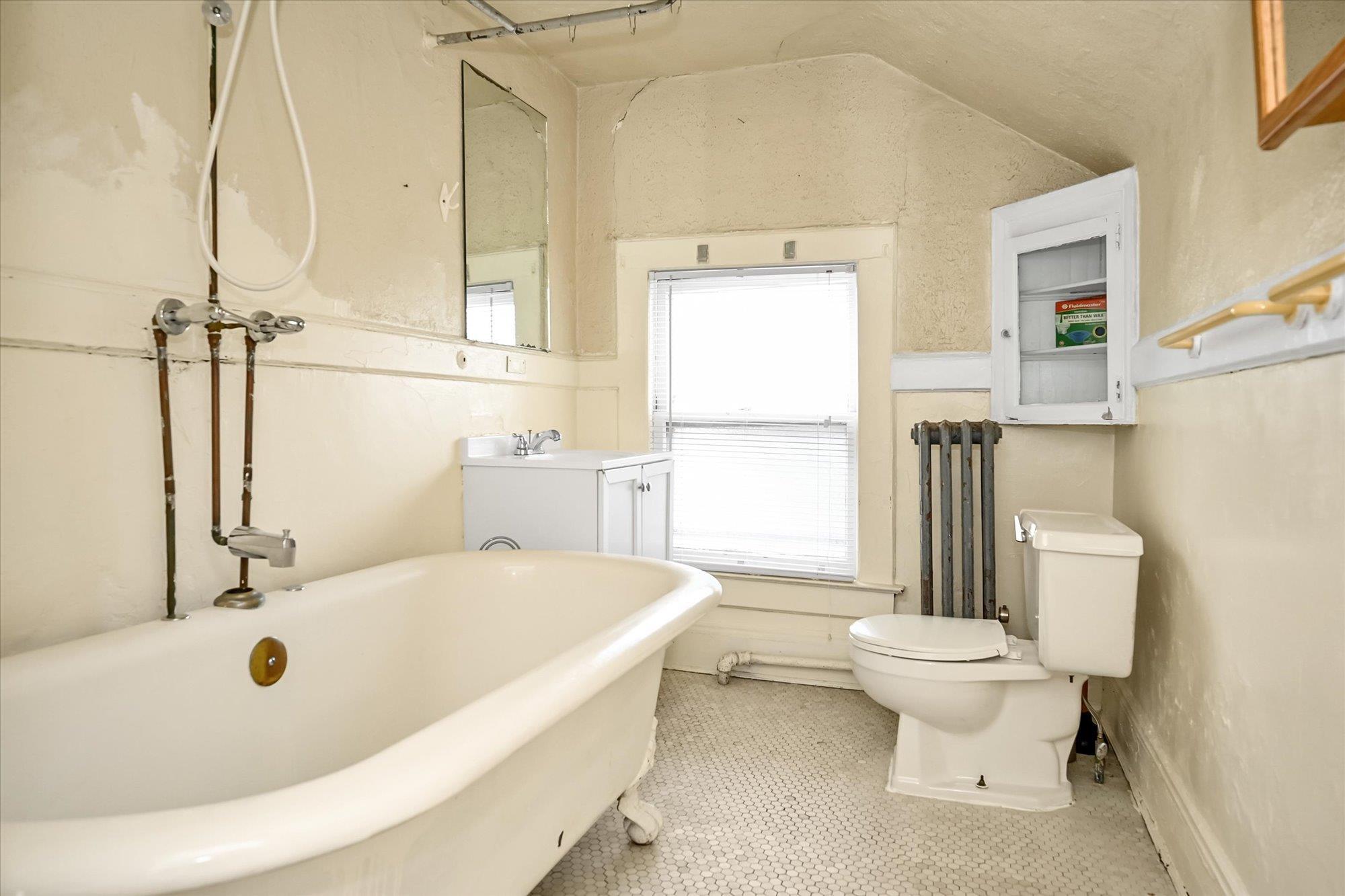 Single Family Abingdon  Queens, NY 11415, MLS-889025-19