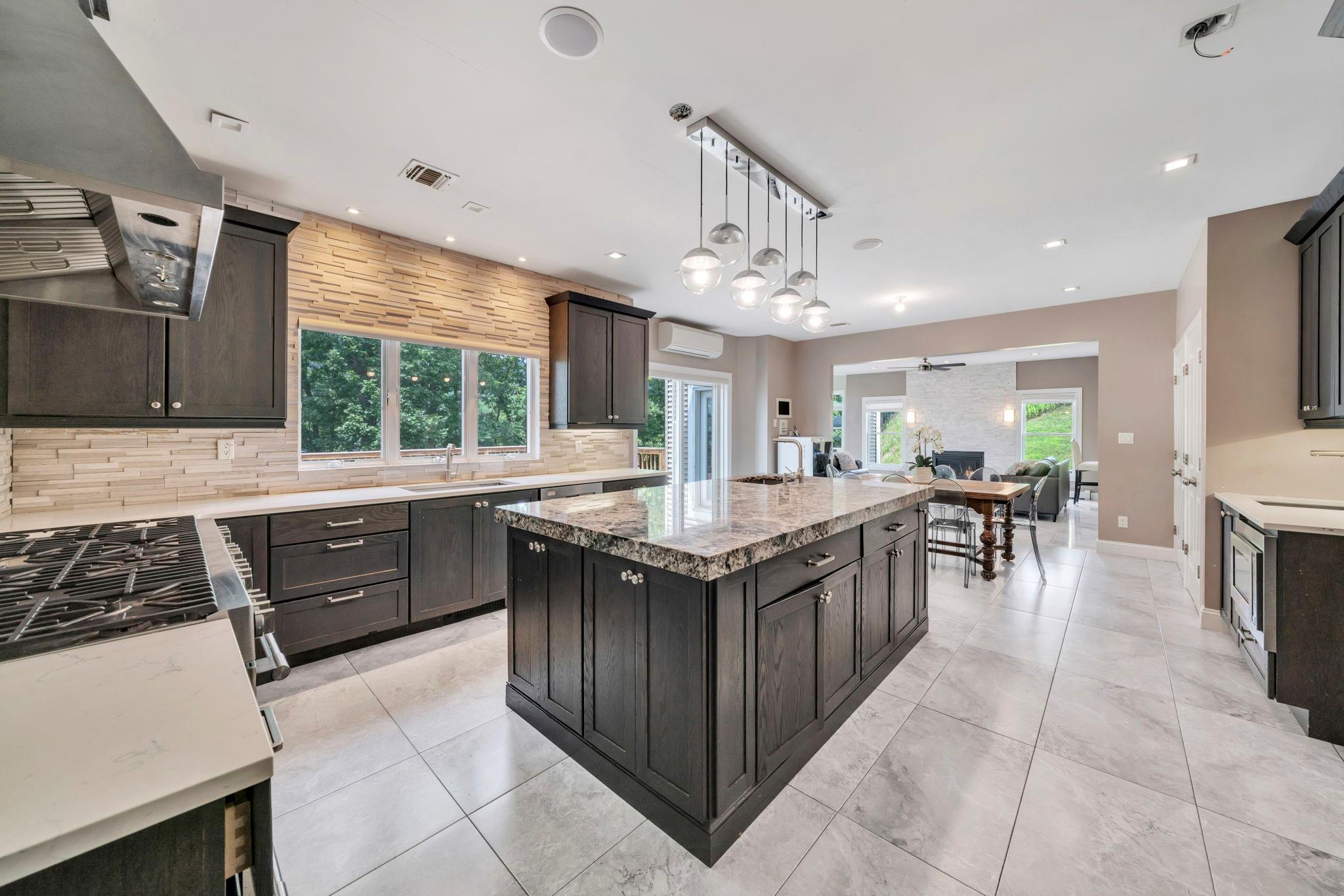 Single Family Cornell Peak Rockland County, NY 10970, MLS-889055-13