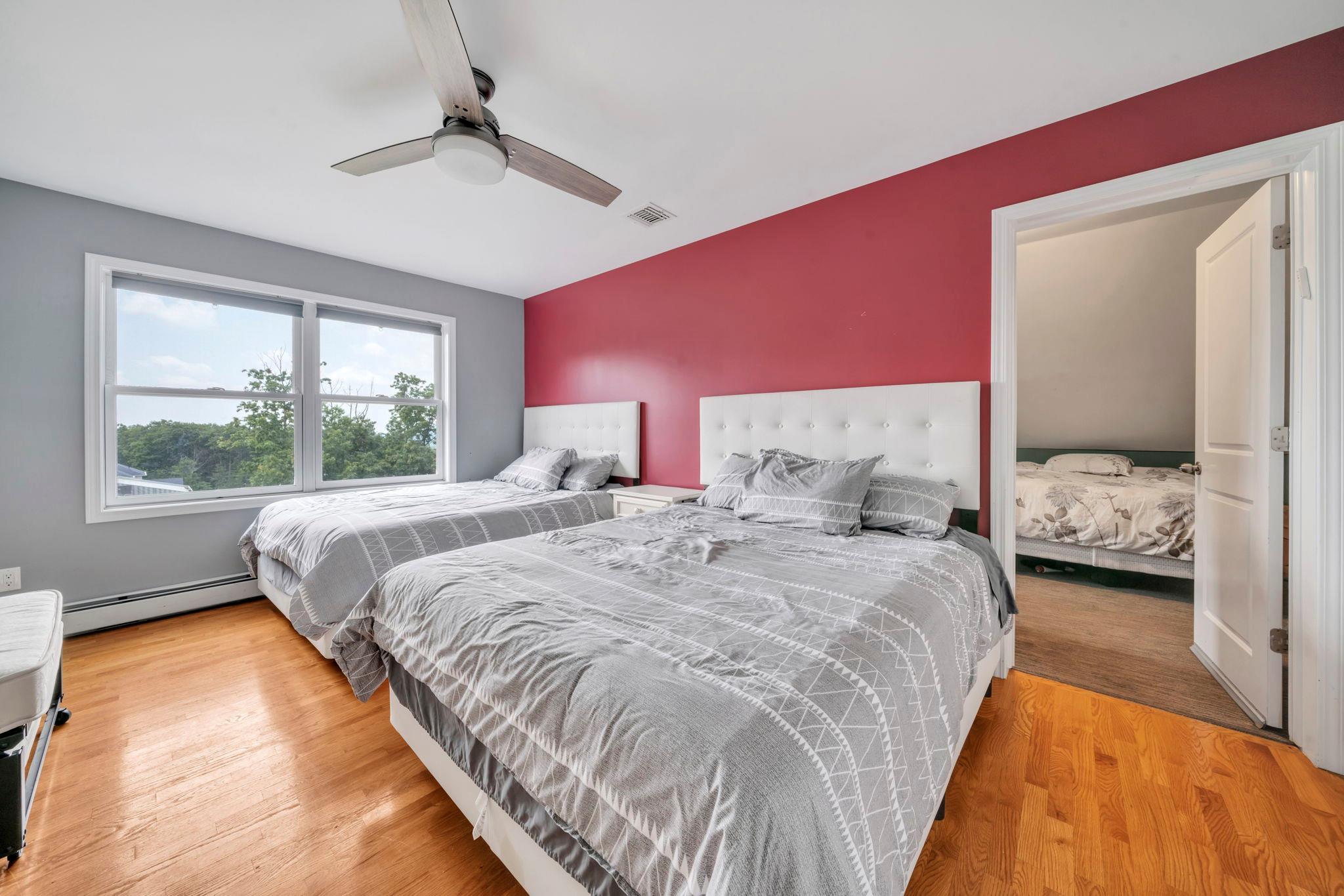 Single Family Cornell Peak Rockland County, NY 10970, MLS-889055-21