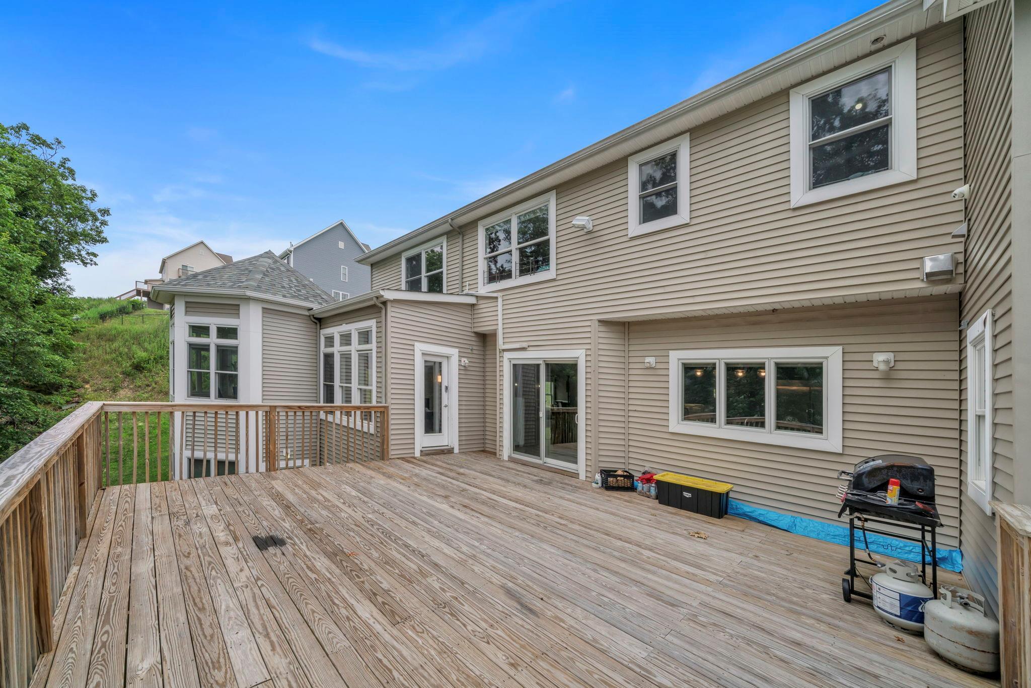 Single Family Cornell Peak Rockland County, NY 10970, MLS-889055-35