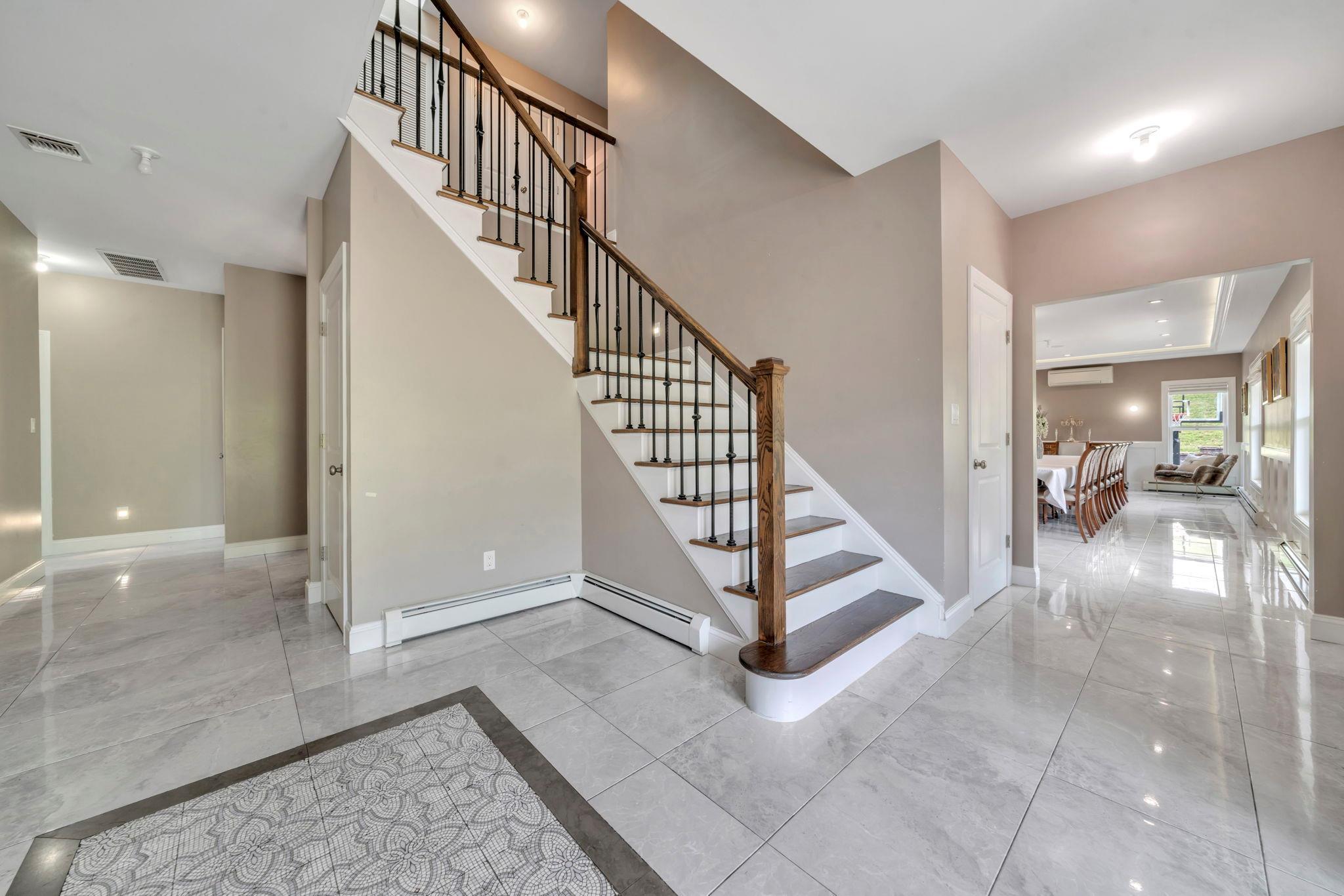 Single Family Cornell Peak Rockland County, NY 10970, MLS-889055-5