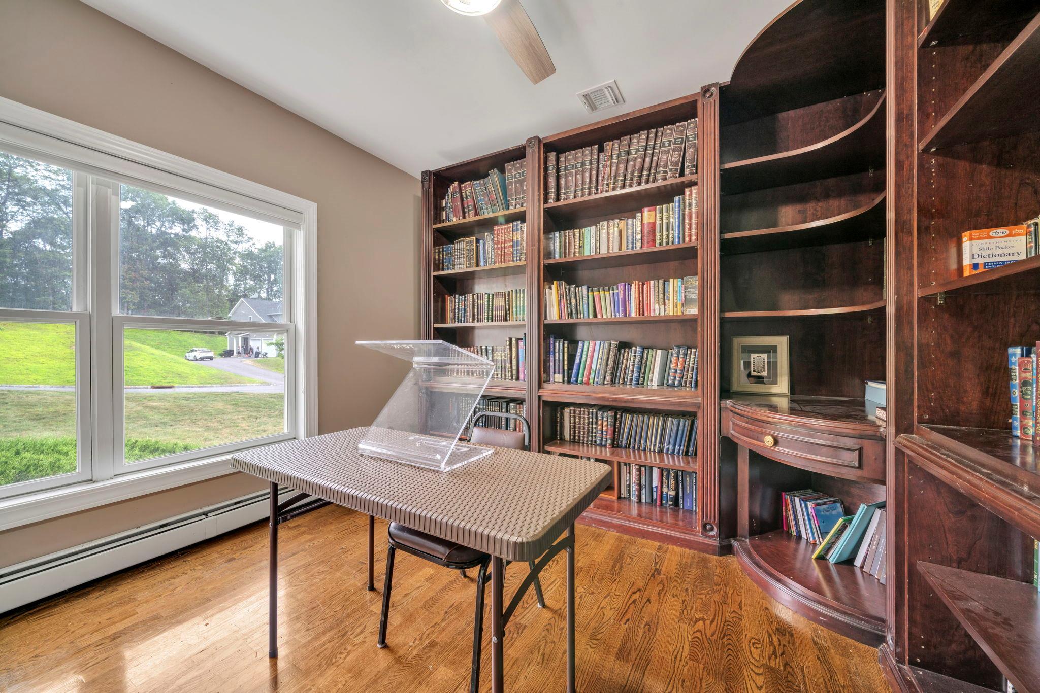 Single Family Cornell Peak Rockland County, NY 10970, MLS-889055-6