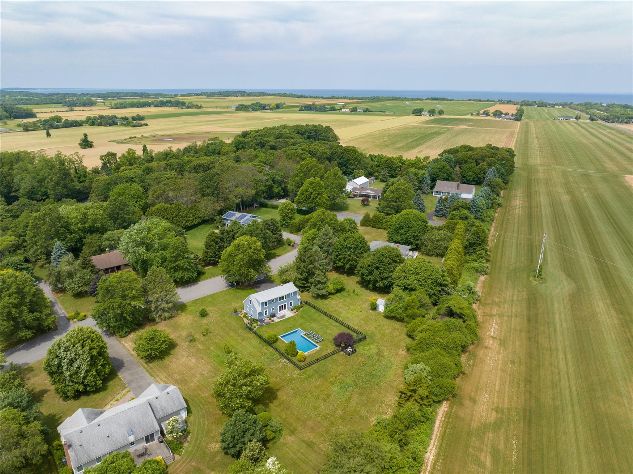 Single Family Horseshoe Suffolk County, NY 11935, MLS-889081-2