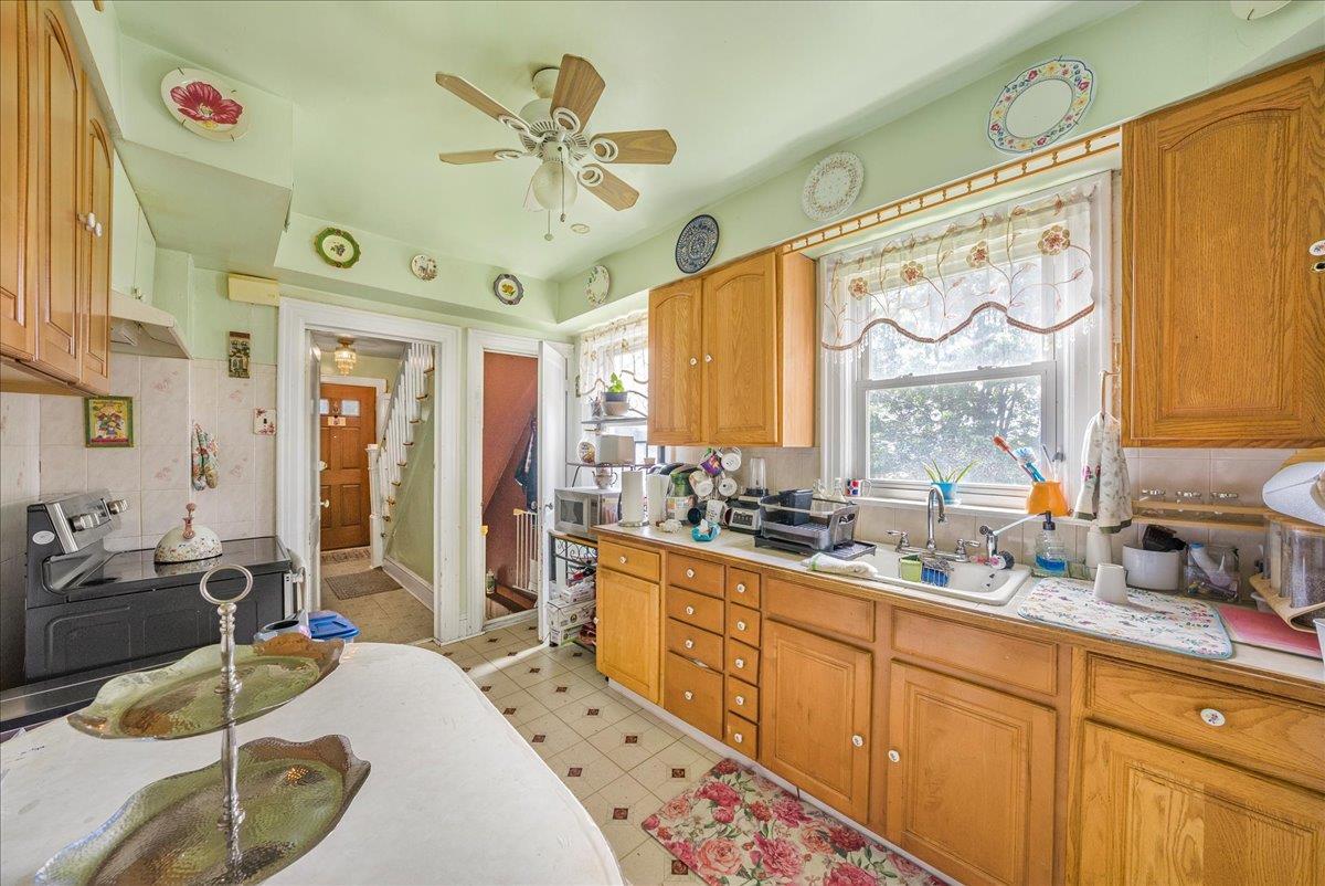 Single Family Hall  Westchester County, NY 10604, MLS-889092-11