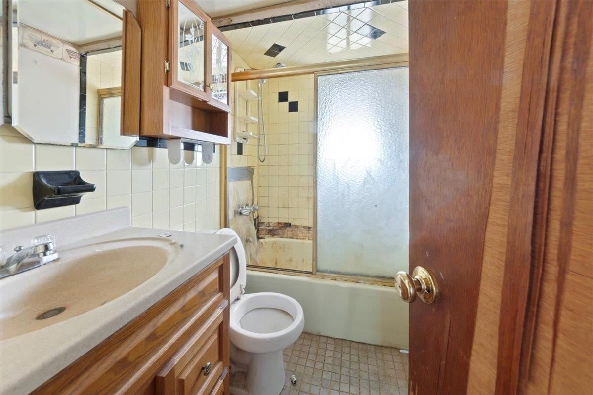 Single Family Bruner  Bronx, NY 10469, MLS-889099-13