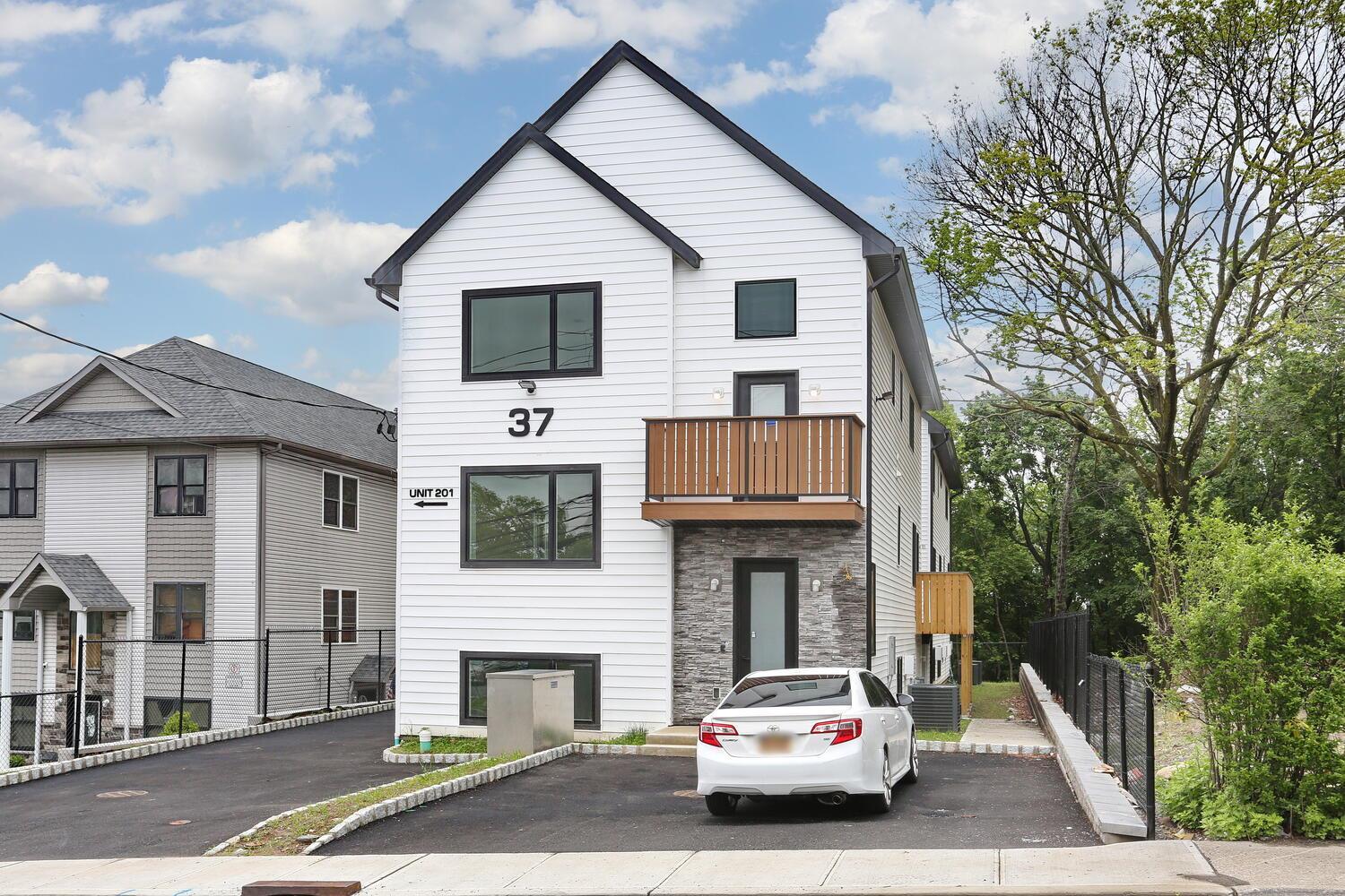 Condo Ewing  Rockland County, NY 10977, MLS-889101-2