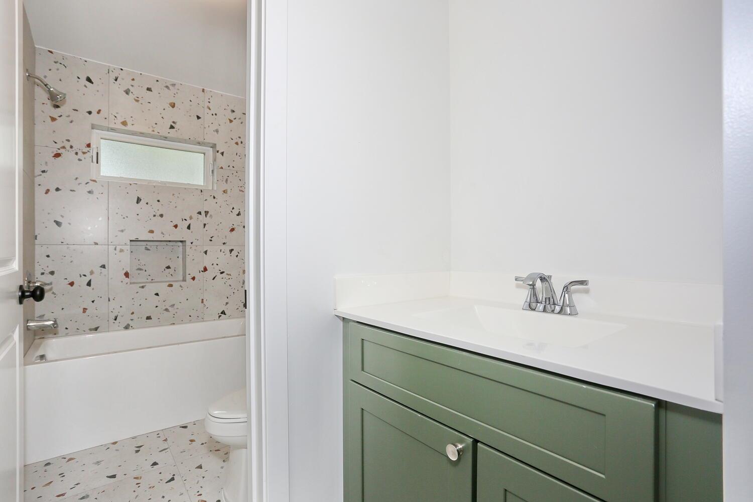 Condo Ewing  Rockland County, NY 10977, MLS-889101-27