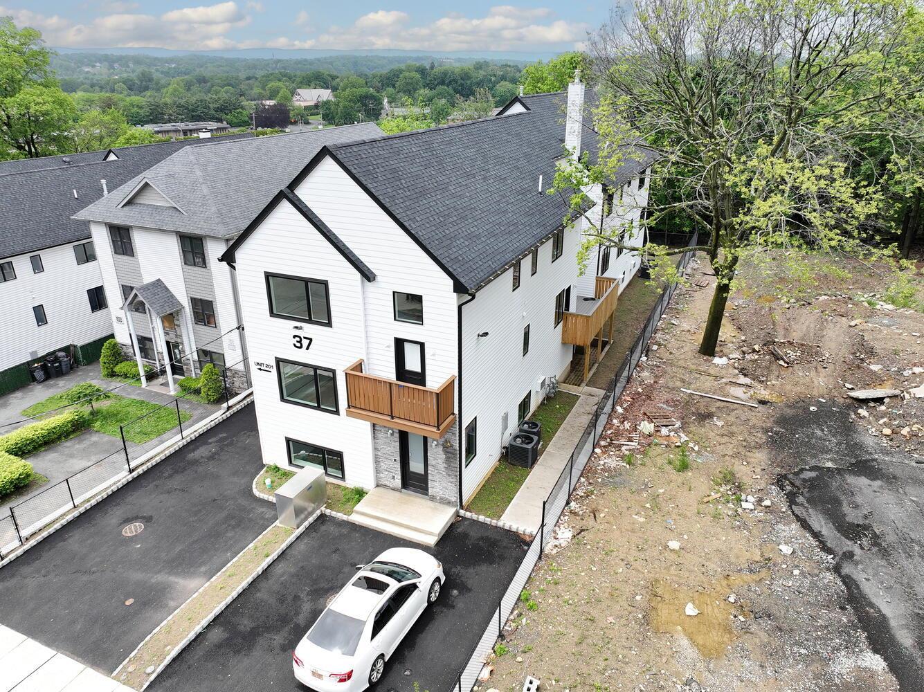 Condo Ewing  Rockland County, NY 10977, MLS-889101-3