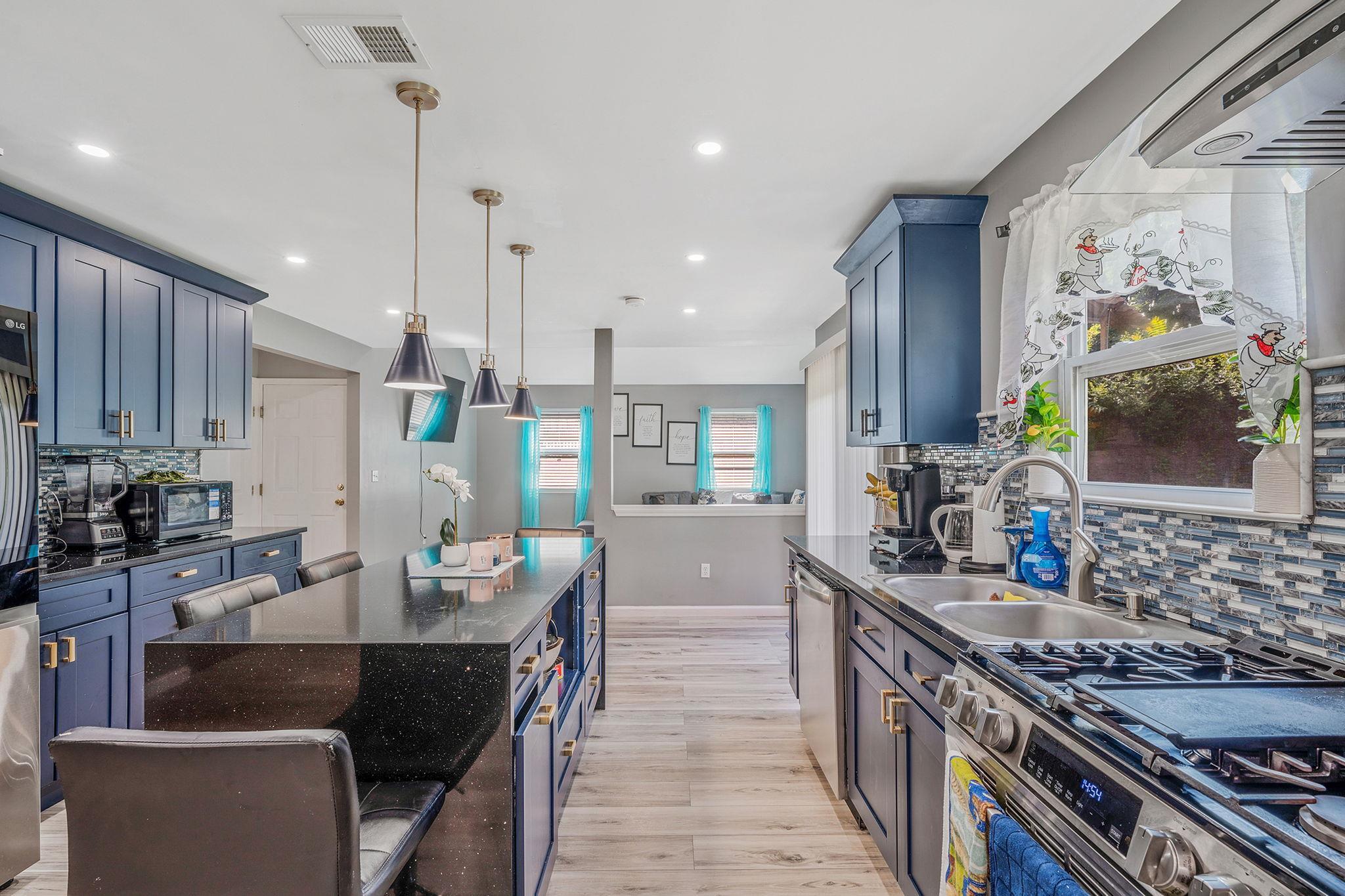 Single Family Gladysz  Suffolk County, NY 11777, MLS-889108-15