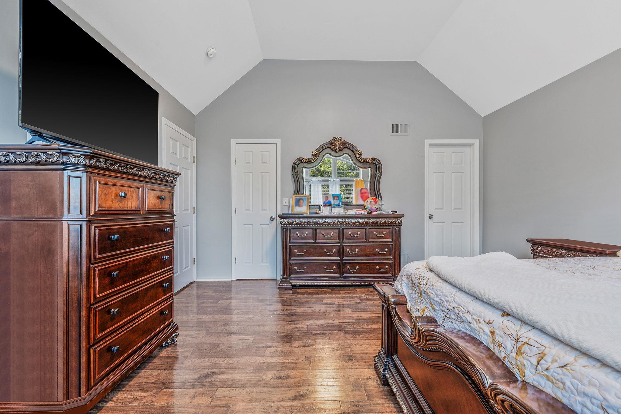 Single Family Gladysz  Suffolk County, NY 11777, MLS-889108-25