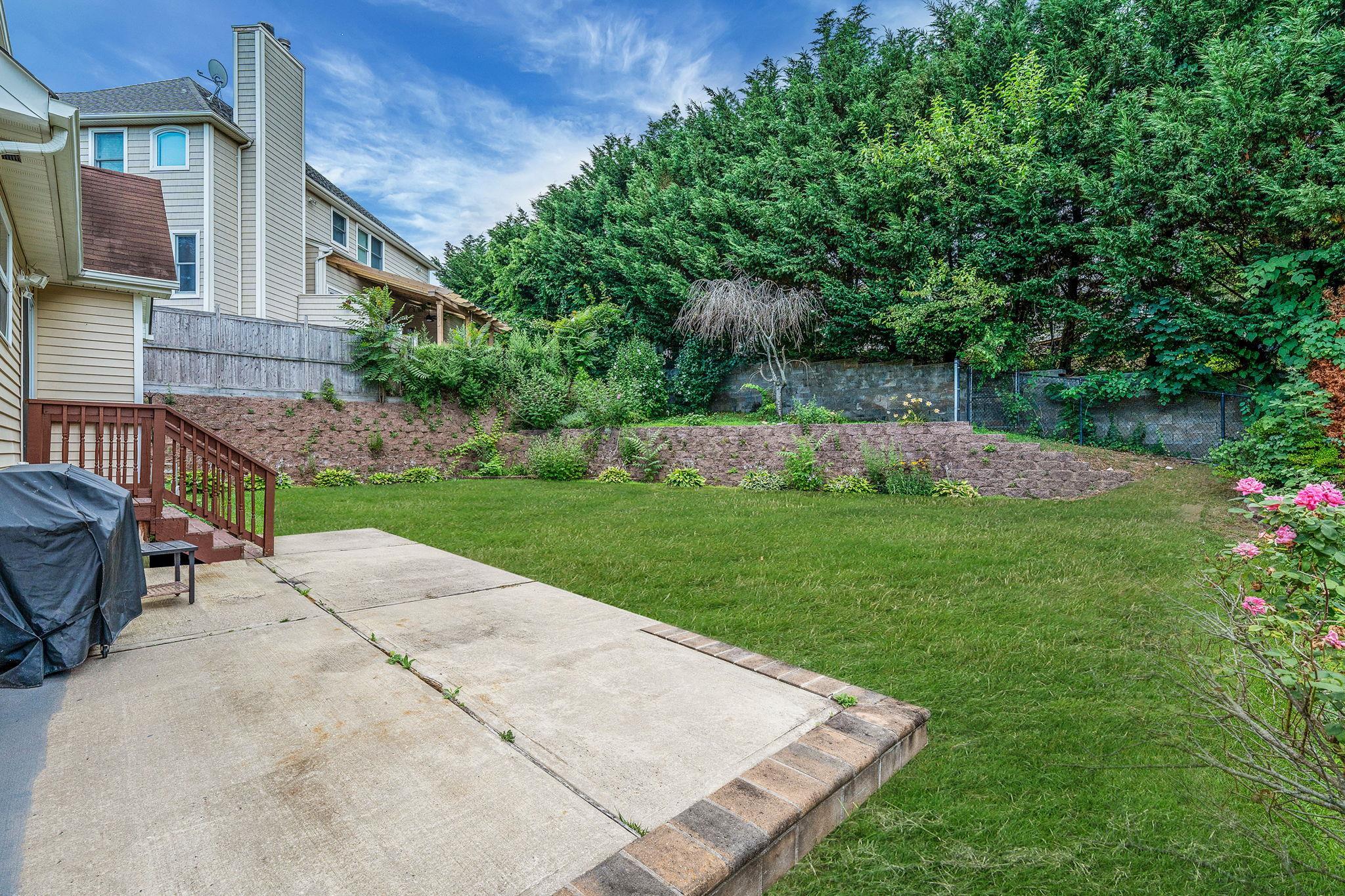 Single Family Gladysz  Suffolk County, NY 11777, MLS-889108-7