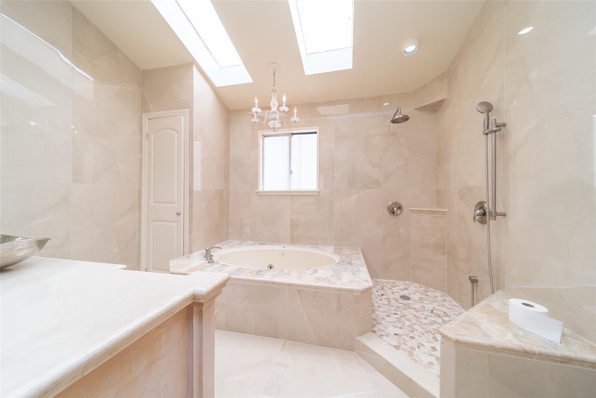Single Family 5th  Queens, NY 11357, MLS-889116-12