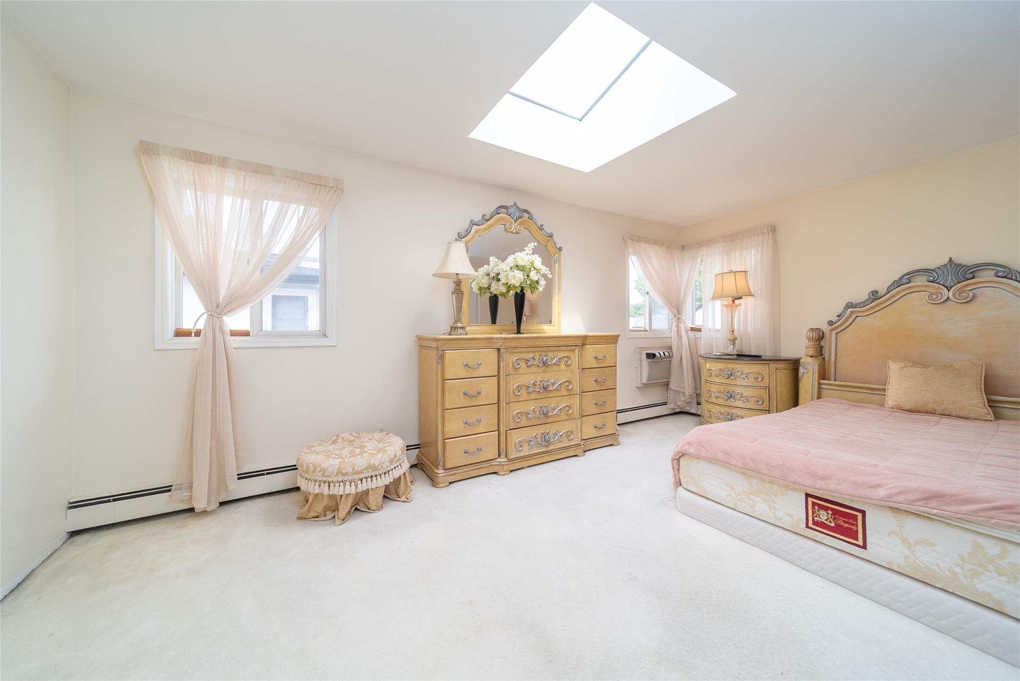 Single Family 5th  Queens, NY 11357, MLS-889116-13