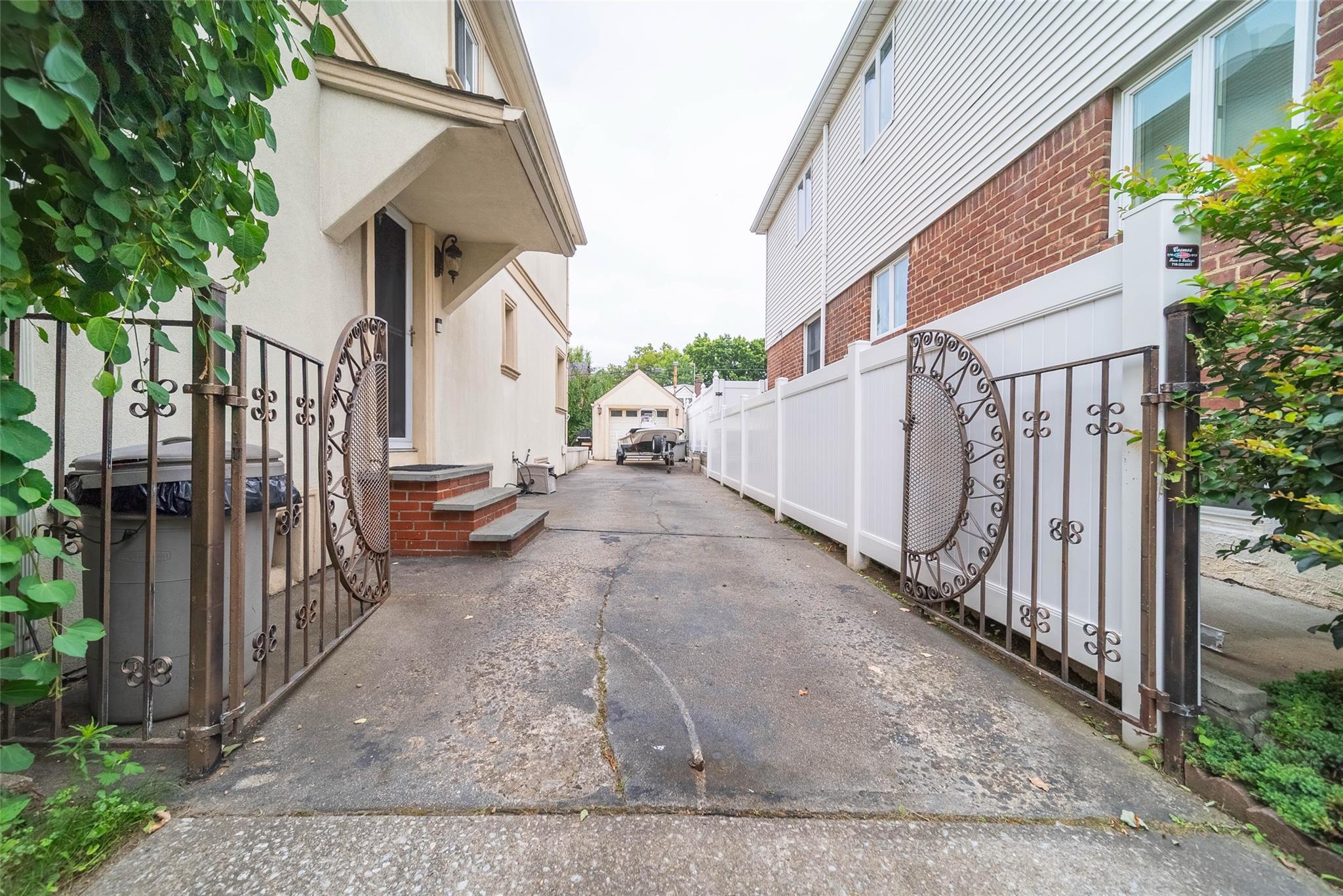 Single Family 5th  Queens, NY 11357, MLS-889116-21