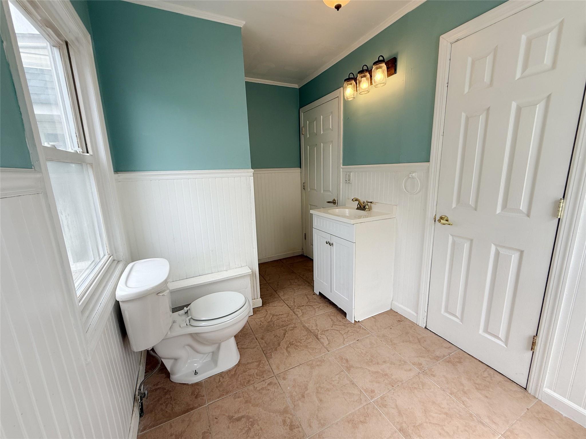 Single Family Indiana  Suffolk County, NY 11757, MLS-889125-12