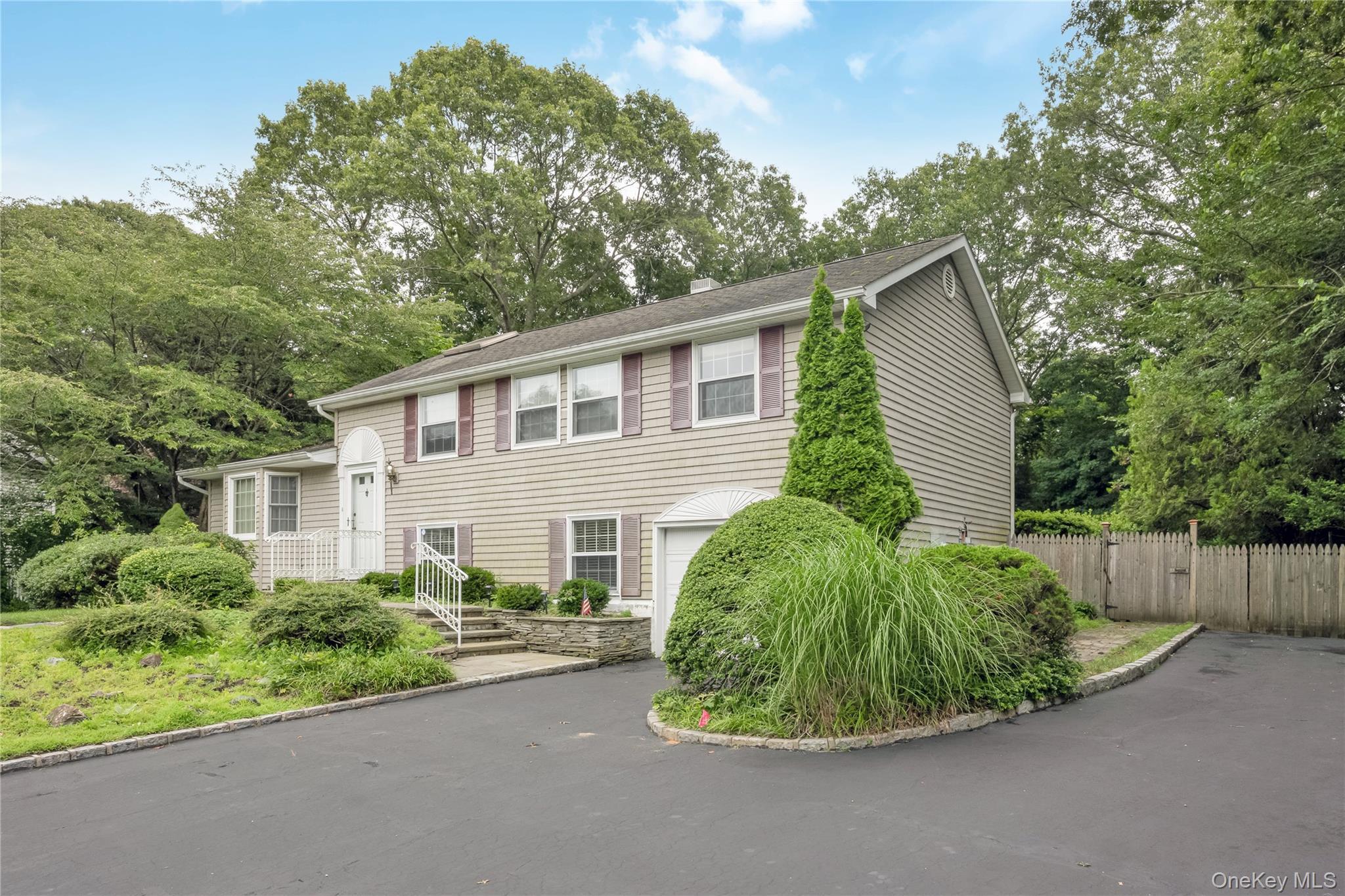 Single Family Branch  Suffolk County, NY 11733, MLS-889128-6