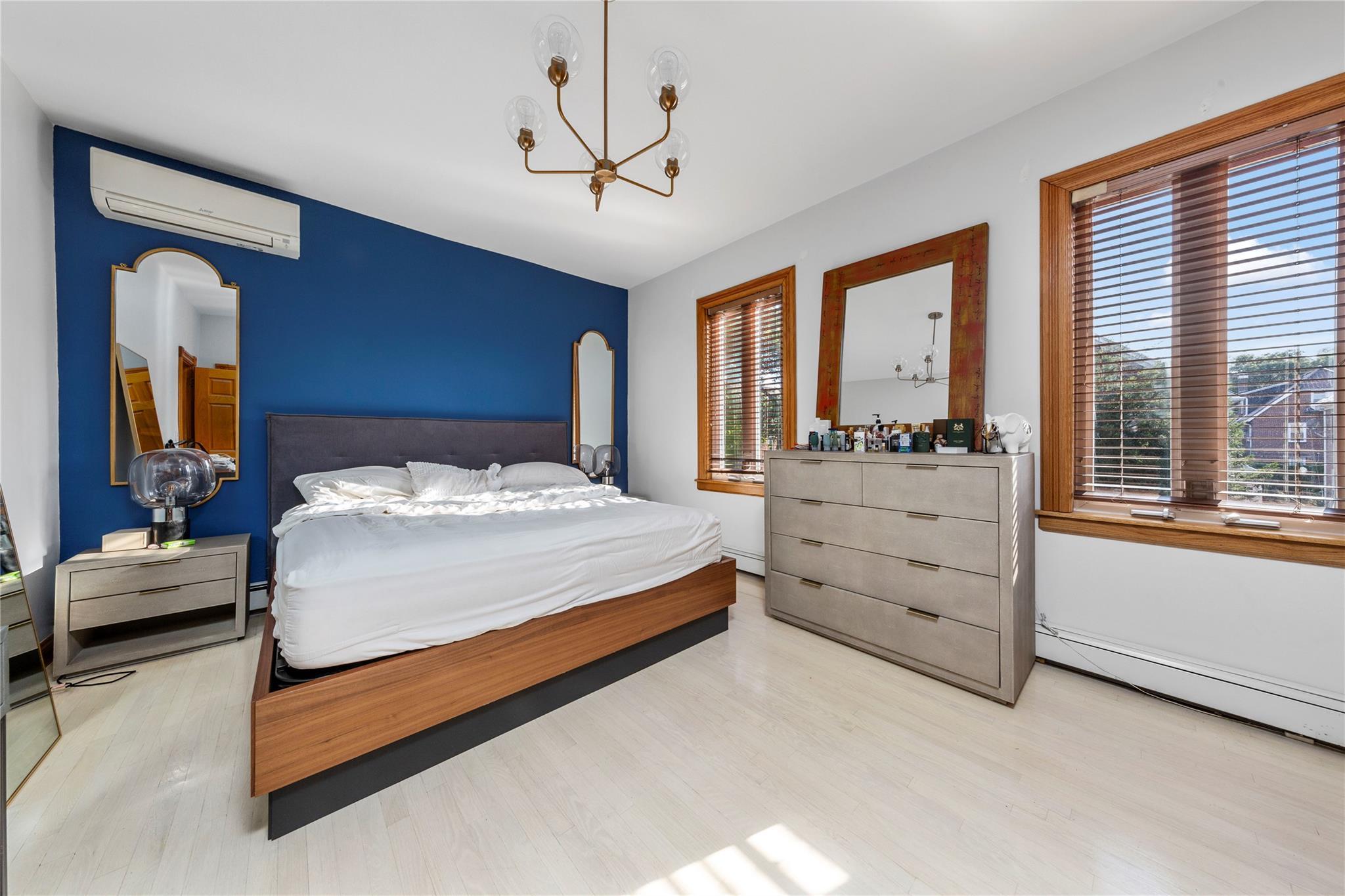 Single Family 84th  Queens, NY 11372, MLS-889130-22