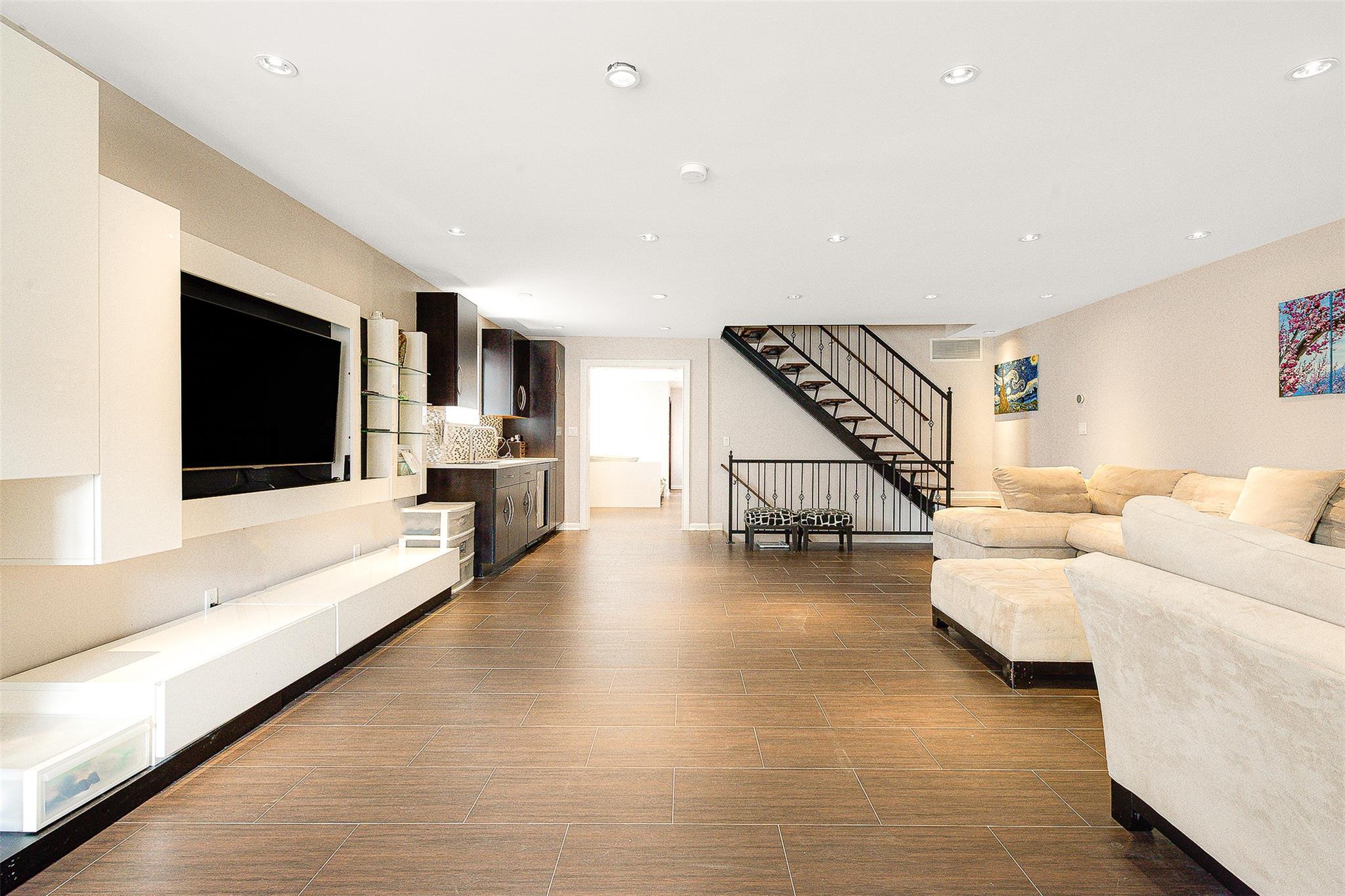 Single Family 83rd  Queens, NY 11379, MLS-889134-6