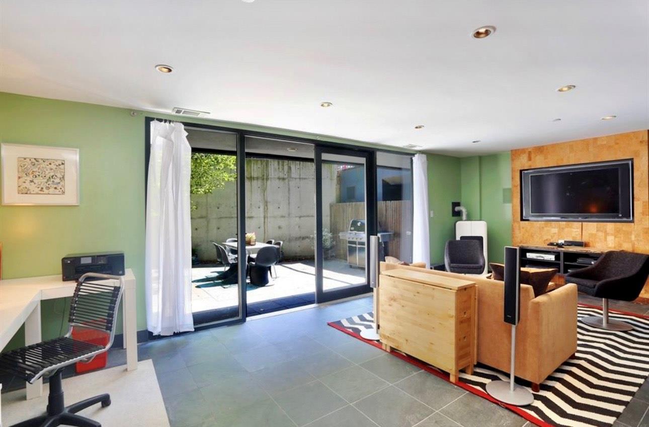 Condo Woodpoint  Brooklyn, NY 11211, MLS-889142-3