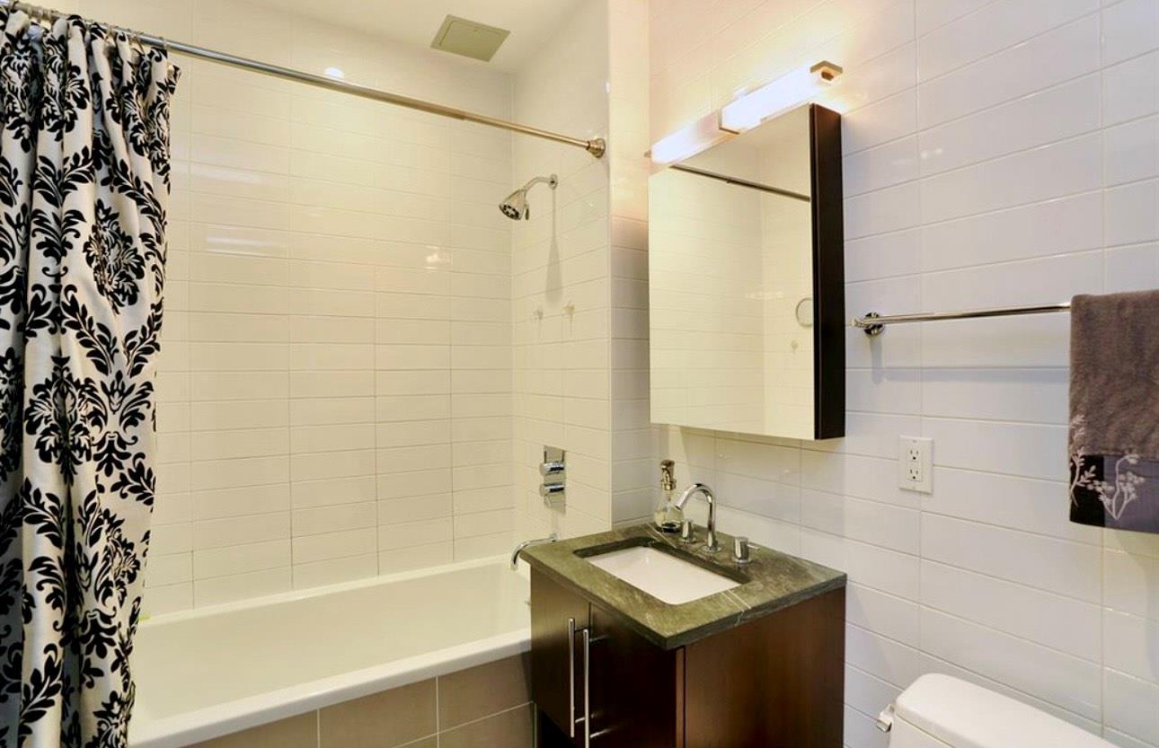 Condo Woodpoint  Brooklyn, NY 11211, MLS-889142-8