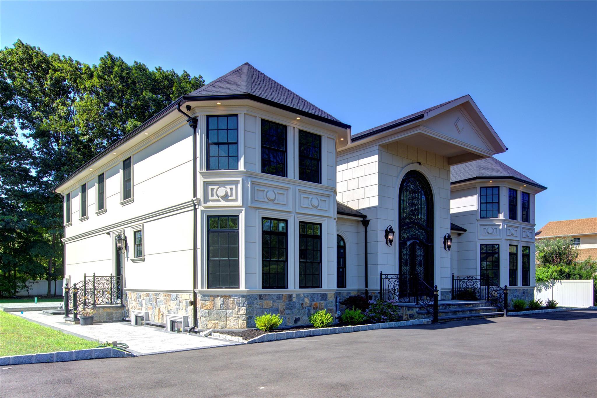 Single Family Walter Nassau County, NY 11801, MLS-889185-3