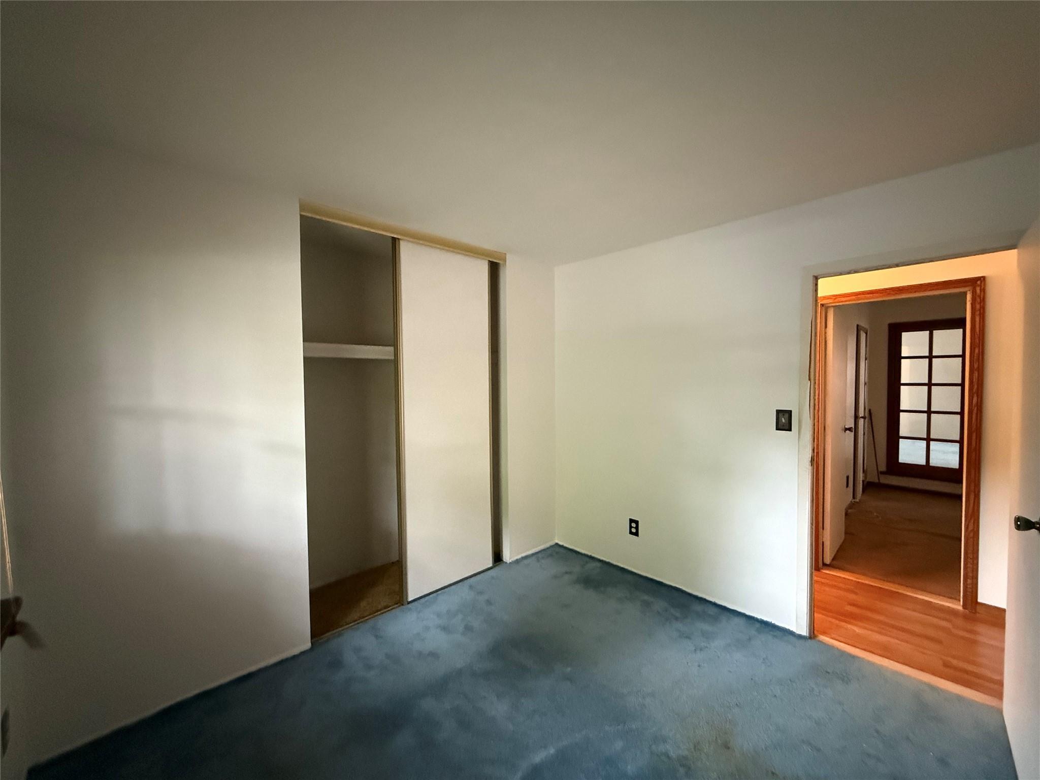 Single Family Greenbelt  Suffolk County, NY 11741, MLS-889187-15