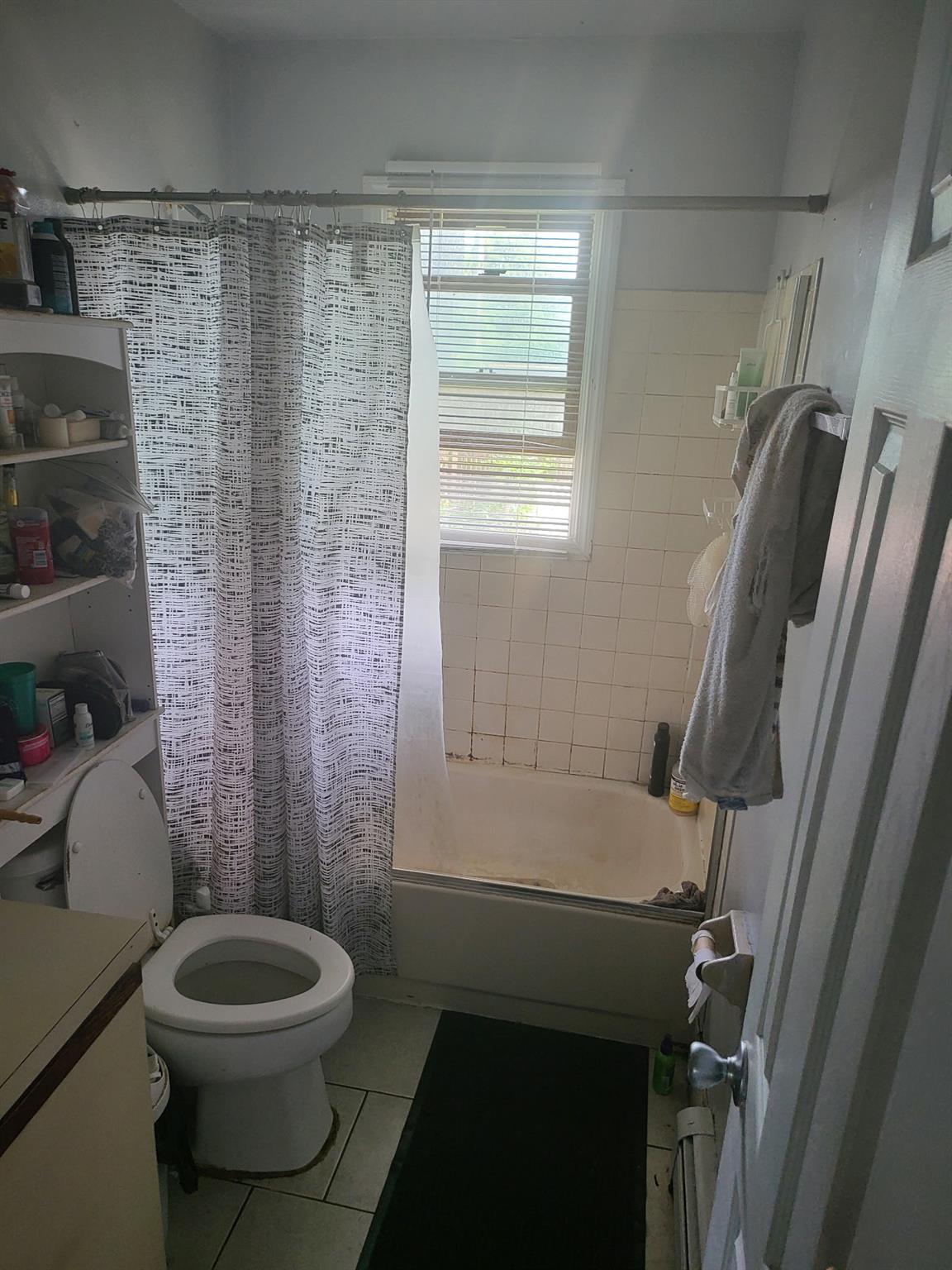 Single Family Boulevard  Suffolk County, NY 11740, MLS-889195-8