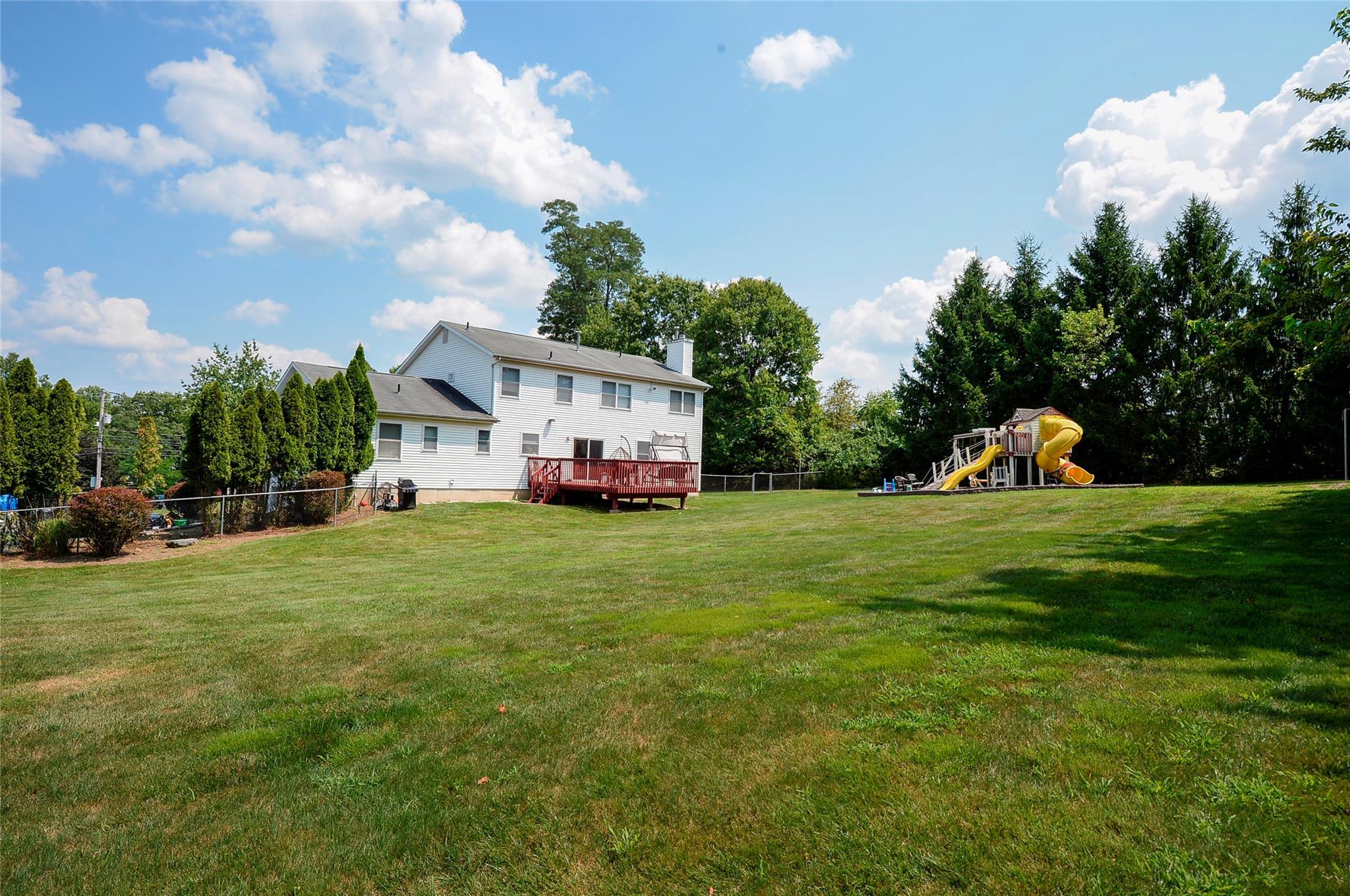 Single Family Red Schoolhouse  Rockland County, NY 10977, MLS-889209-36