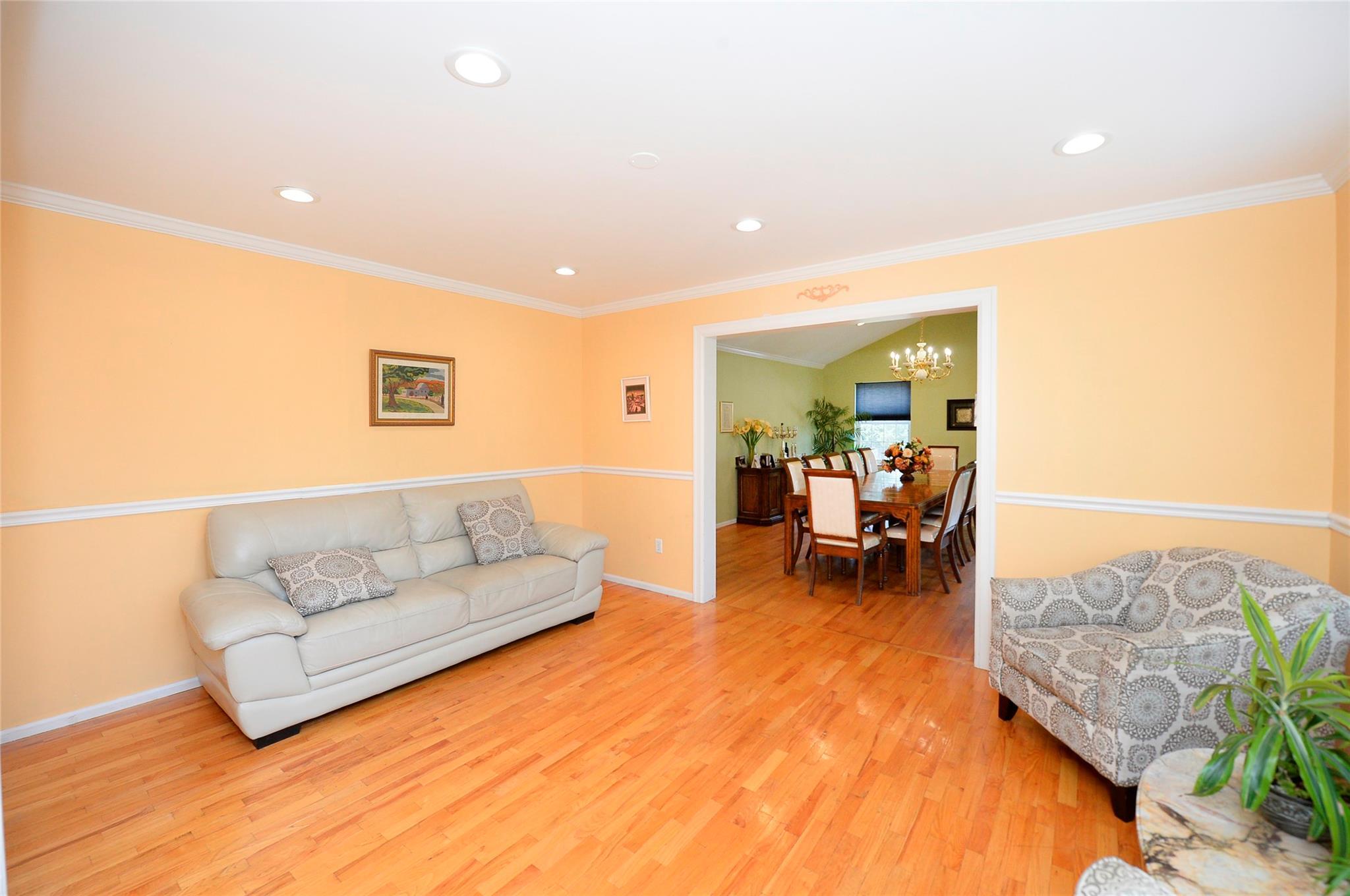 Single Family Red Schoolhouse  Rockland County, NY 10977, MLS-889209-4