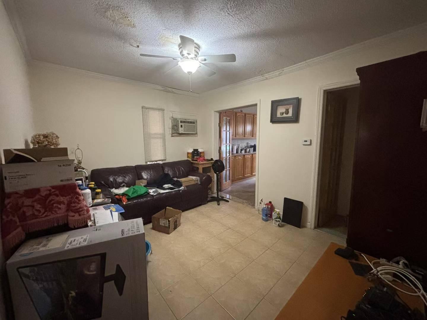 Single Family 149th Queens, NY 11357, MLS-889214-2