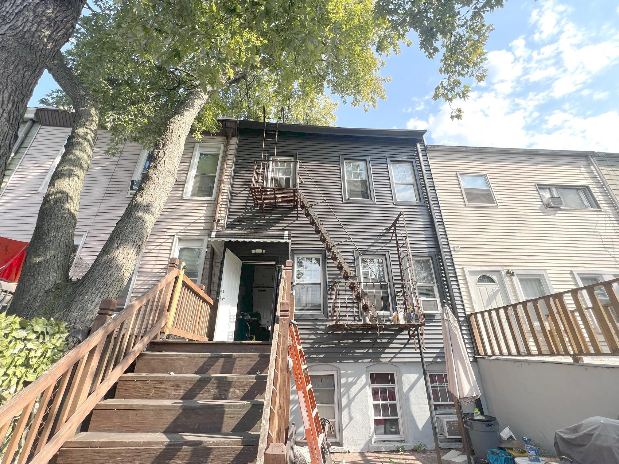 Single Family Atkins  Brooklyn, NY 11208, MLS-889242-7