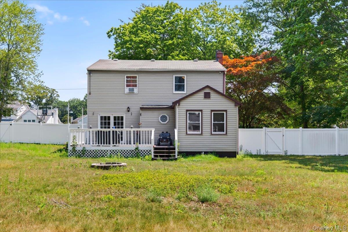 Single Family Myrtle  Suffolk County, NY 11727, MLS-889263-18