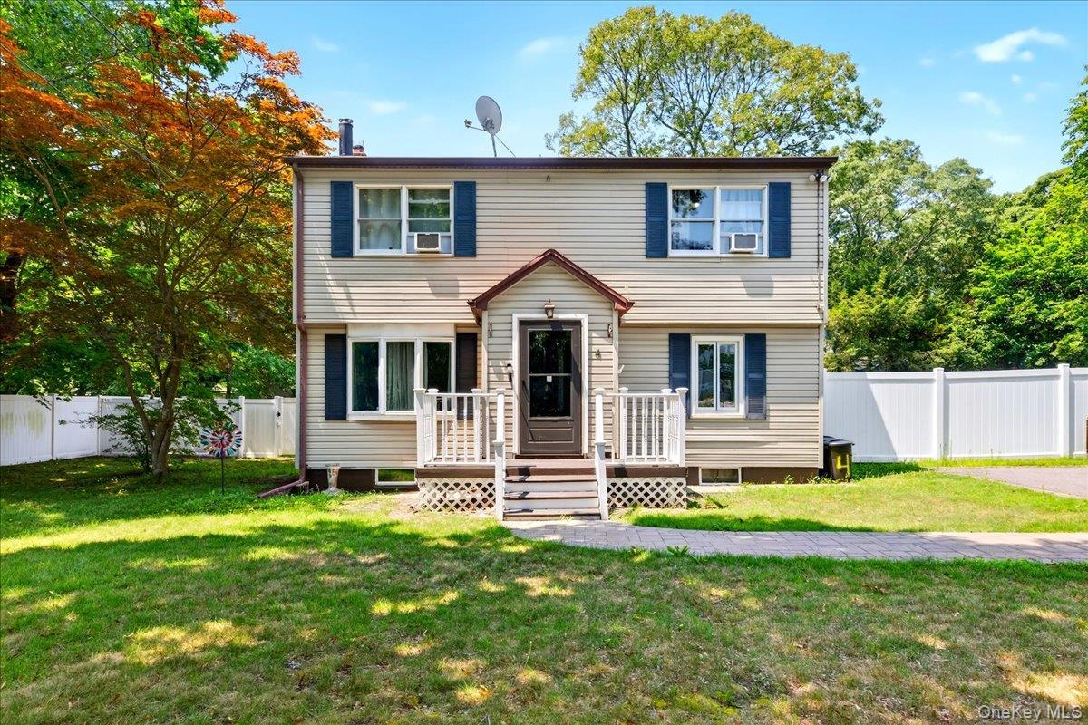 Single Family Myrtle  Suffolk County, NY 11727, MLS-889263-3