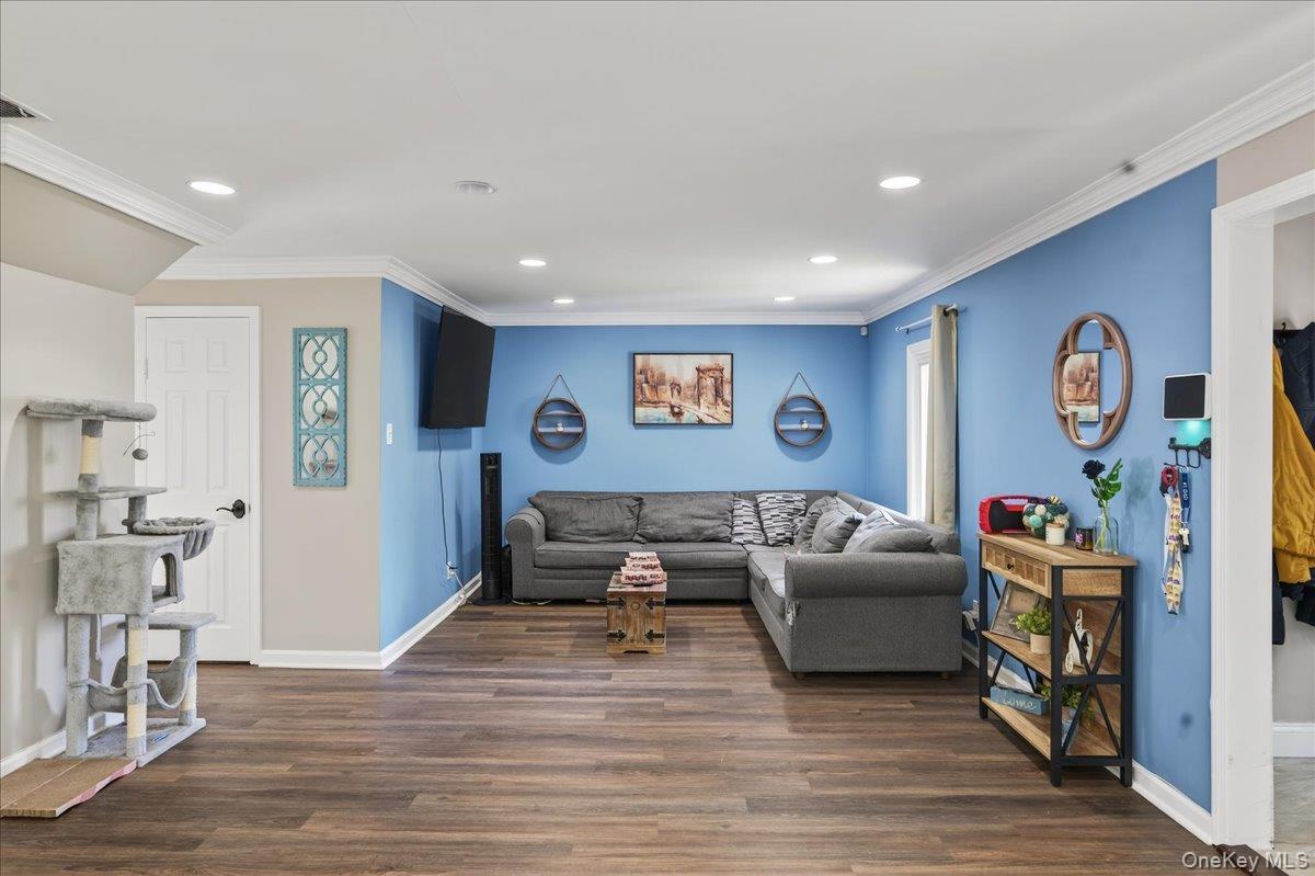 Single Family Myrtle  Suffolk County, NY 11727, MLS-889263-5