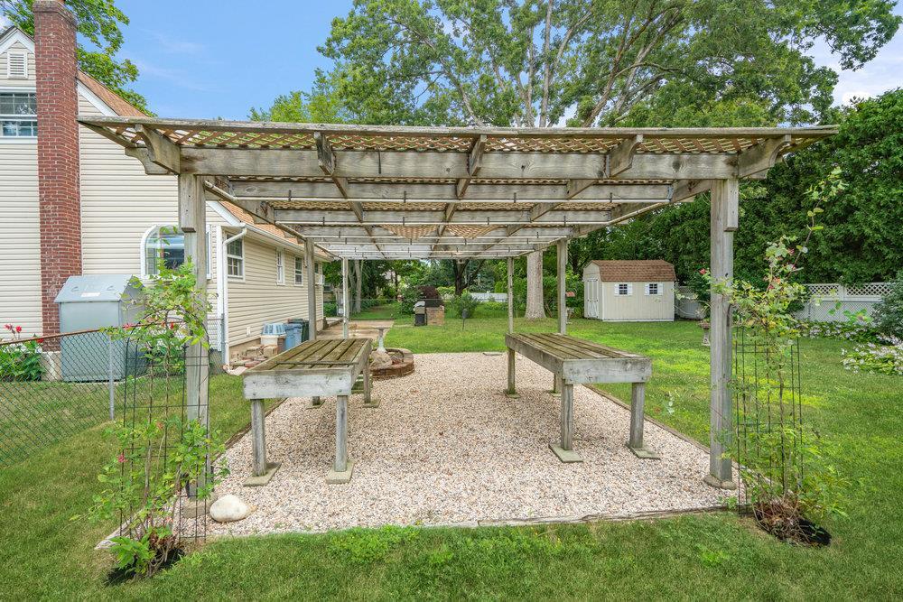 Single Family Rustic  Suffolk County, NY 11720, MLS-889269-25