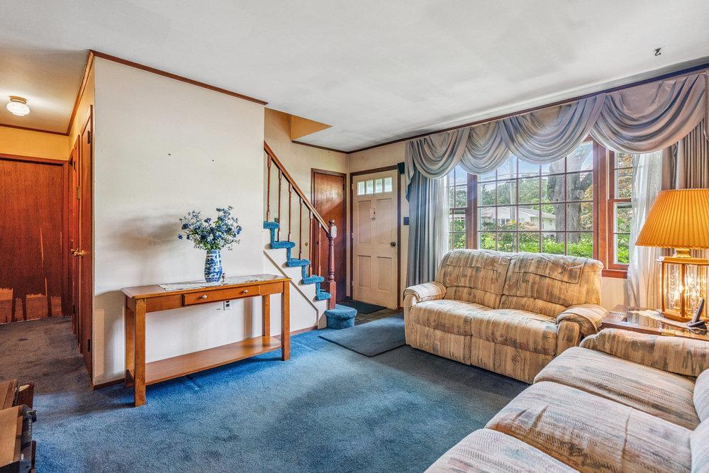 Single Family Rustic  Suffolk County, NY 11720, MLS-889269-7