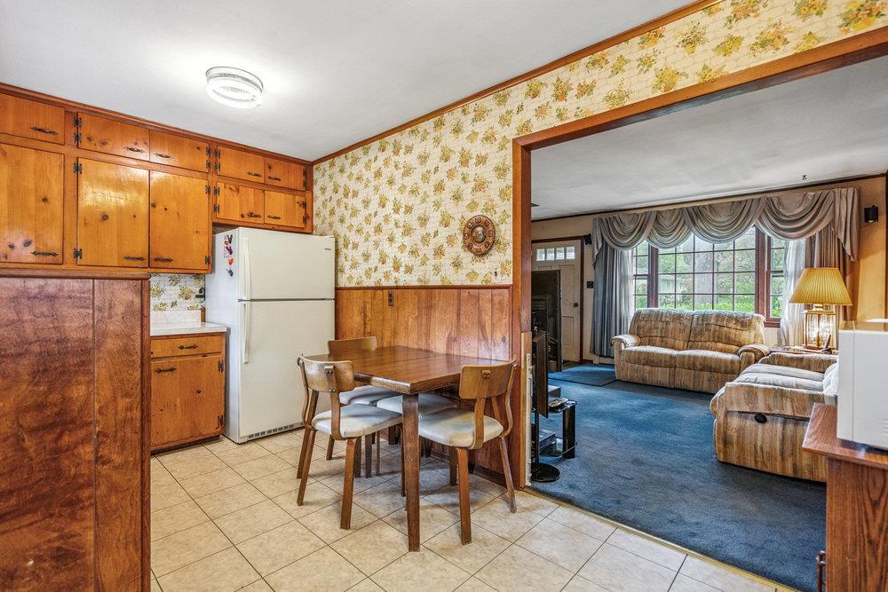 Single Family Rustic  Suffolk County, NY 11720, MLS-889269-9