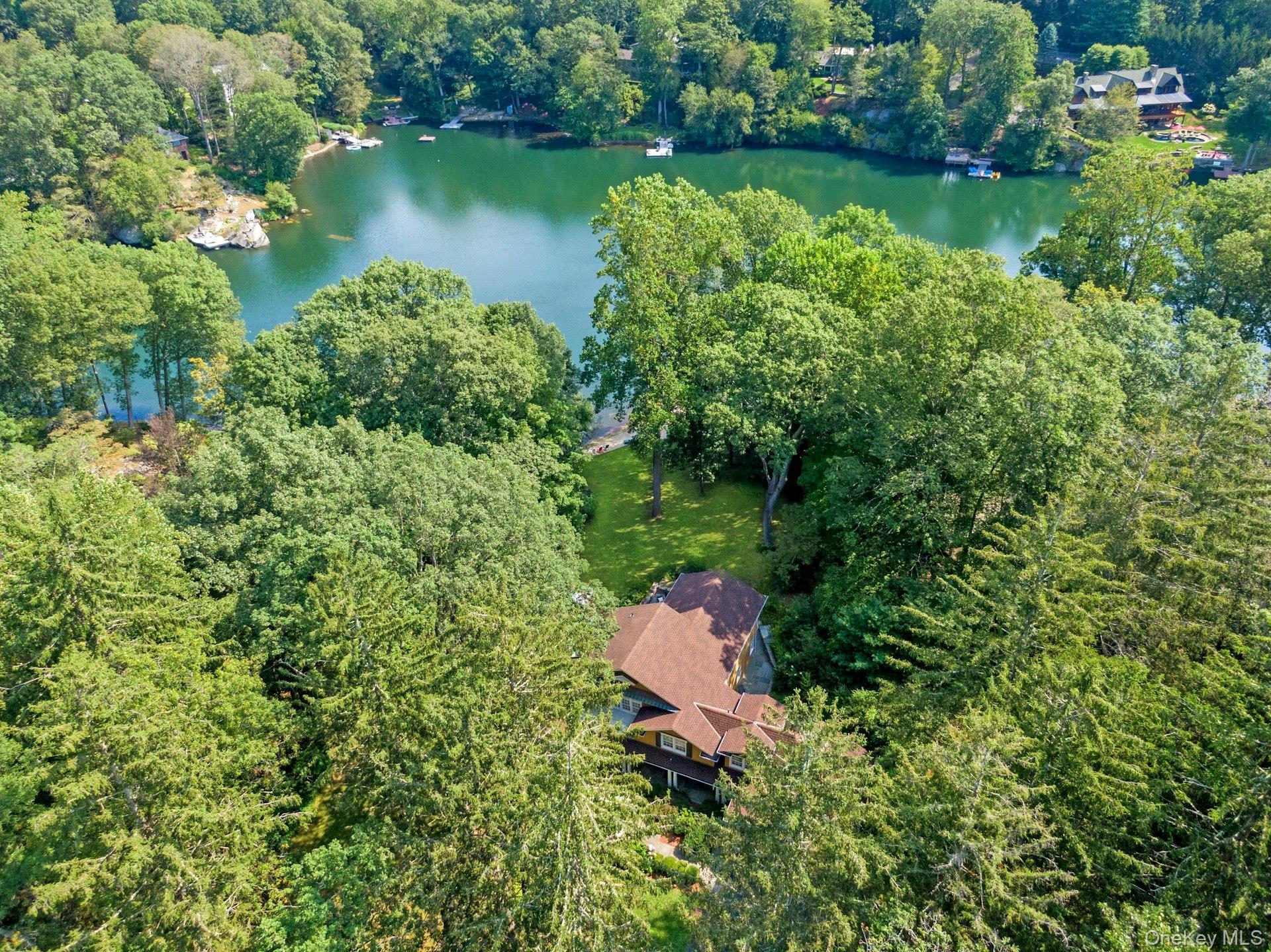 Single Family North Lake Westchester County, NY 10504, MLS-889273-9