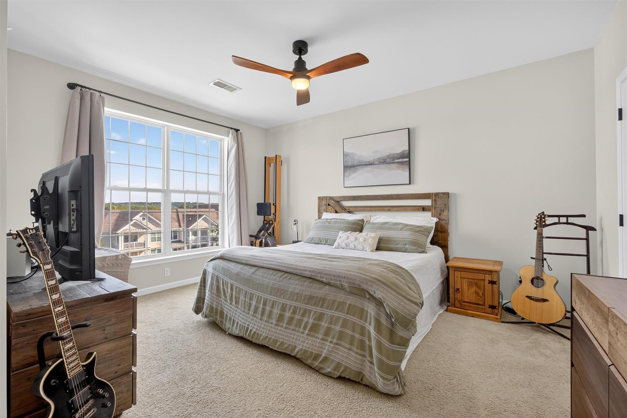 Condo Saratoga  Dutchess County, NY 12524, MLS-889333-14