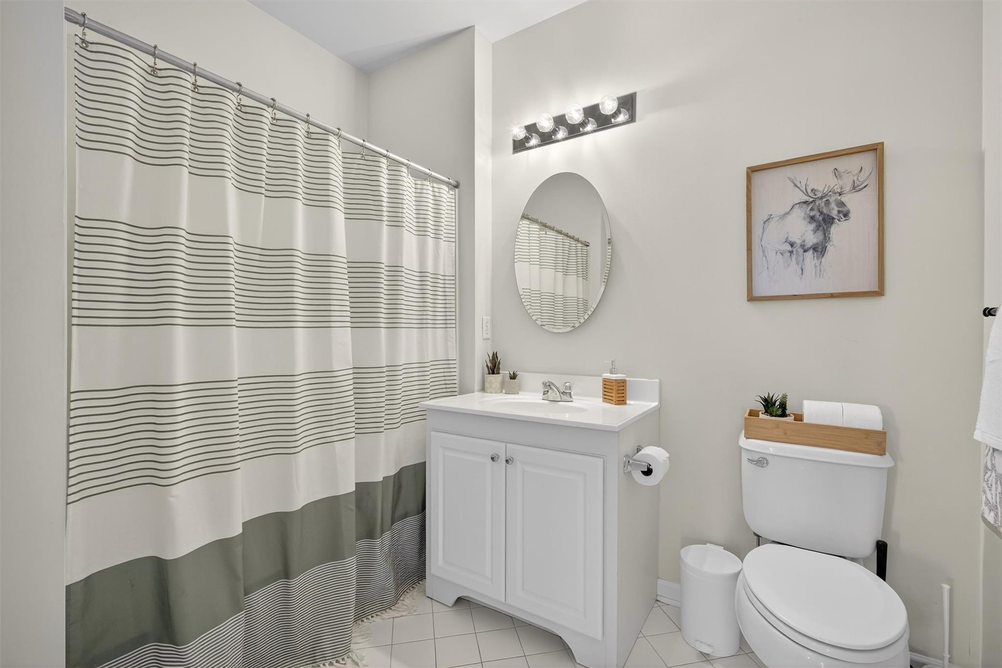 Condo Saratoga  Dutchess County, NY 12524, MLS-889333-23