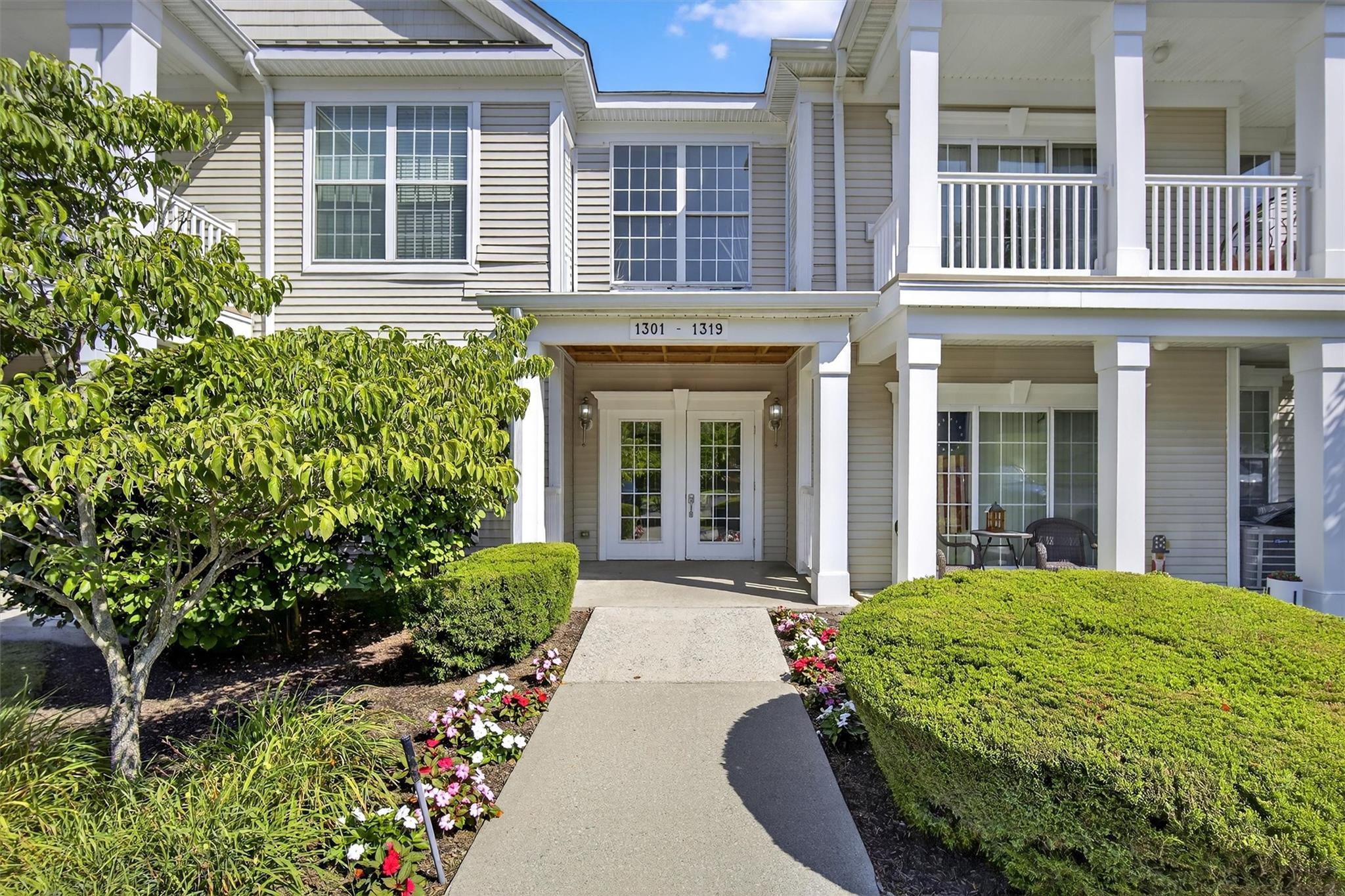 Condo Saratoga  Dutchess County, NY 12524, MLS-889333-3
