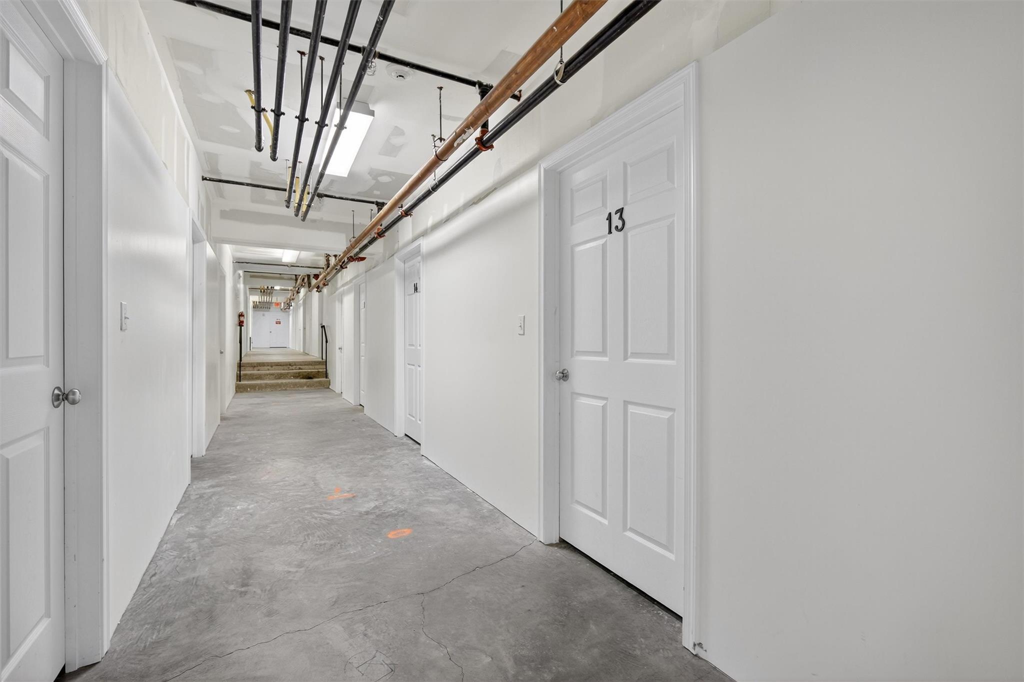 Condo Saratoga  Dutchess County, NY 12524, MLS-889333-31
