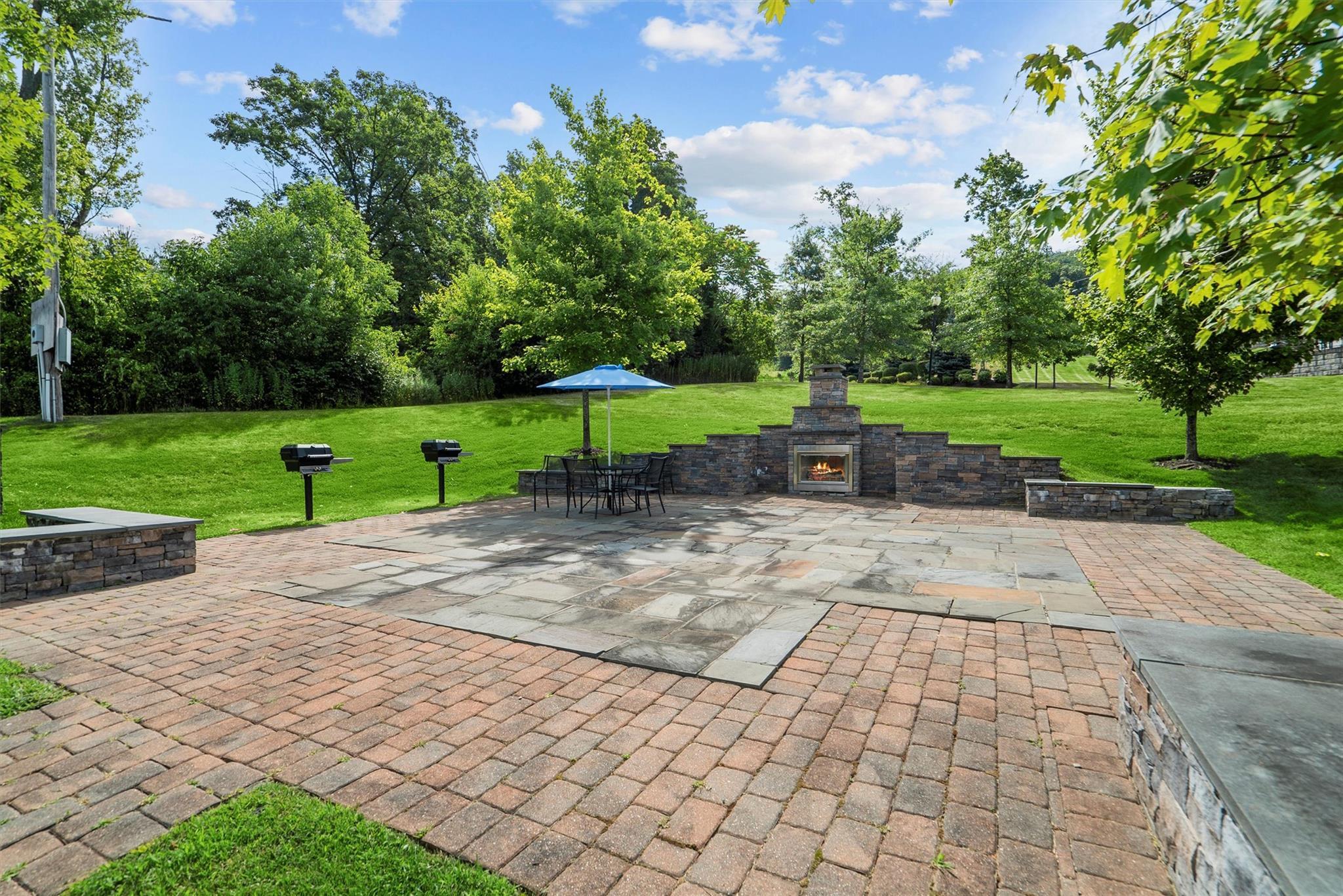 Condo Saratoga  Dutchess County, NY 12524, MLS-889333-33
